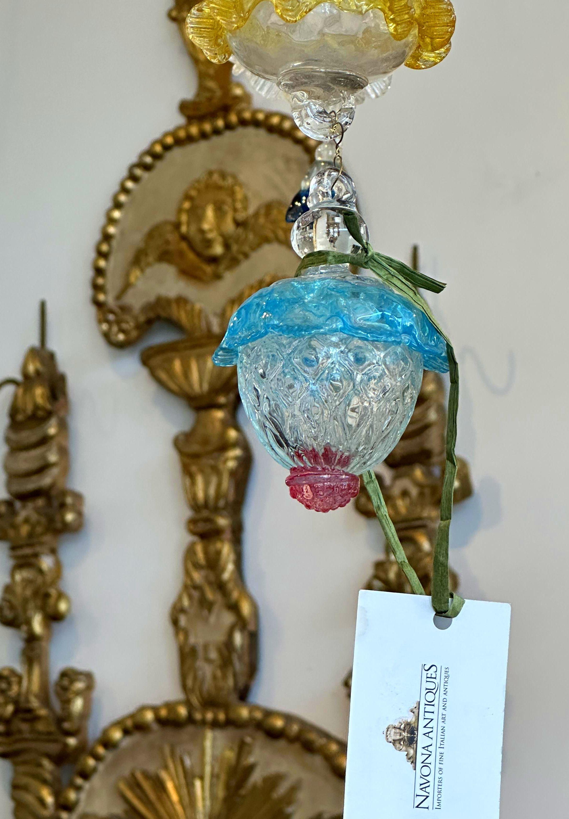 Venezianischer Murano-Kronleuchter (Geblasenes Glas) im Angebot