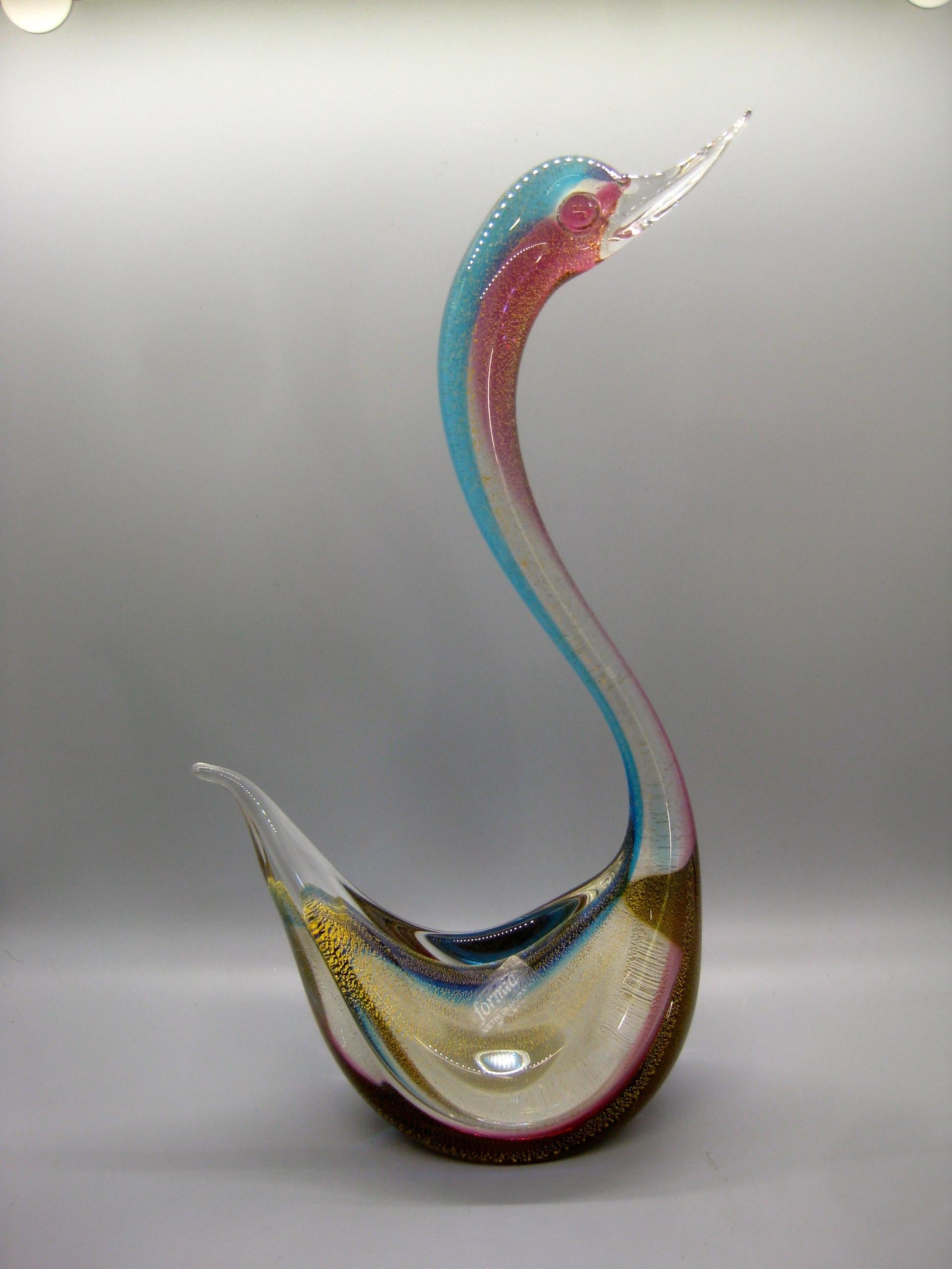 Italienische Sommeroso Vetri-Kunstglas-Skulptur eines Schwans aus venezianischem Muranoglas, Formia im Angebot 1