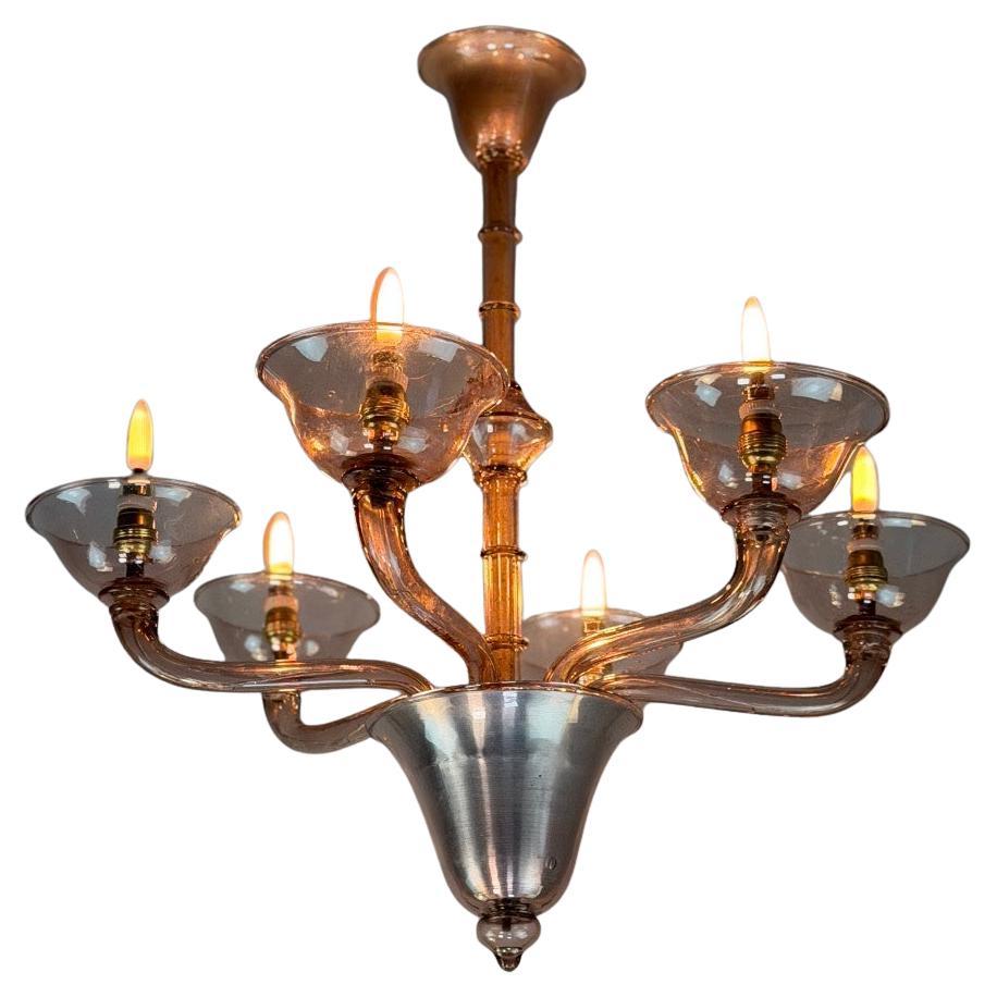 Venetian Murano glass chandelier in amethyst color, circa 1920 For Sale