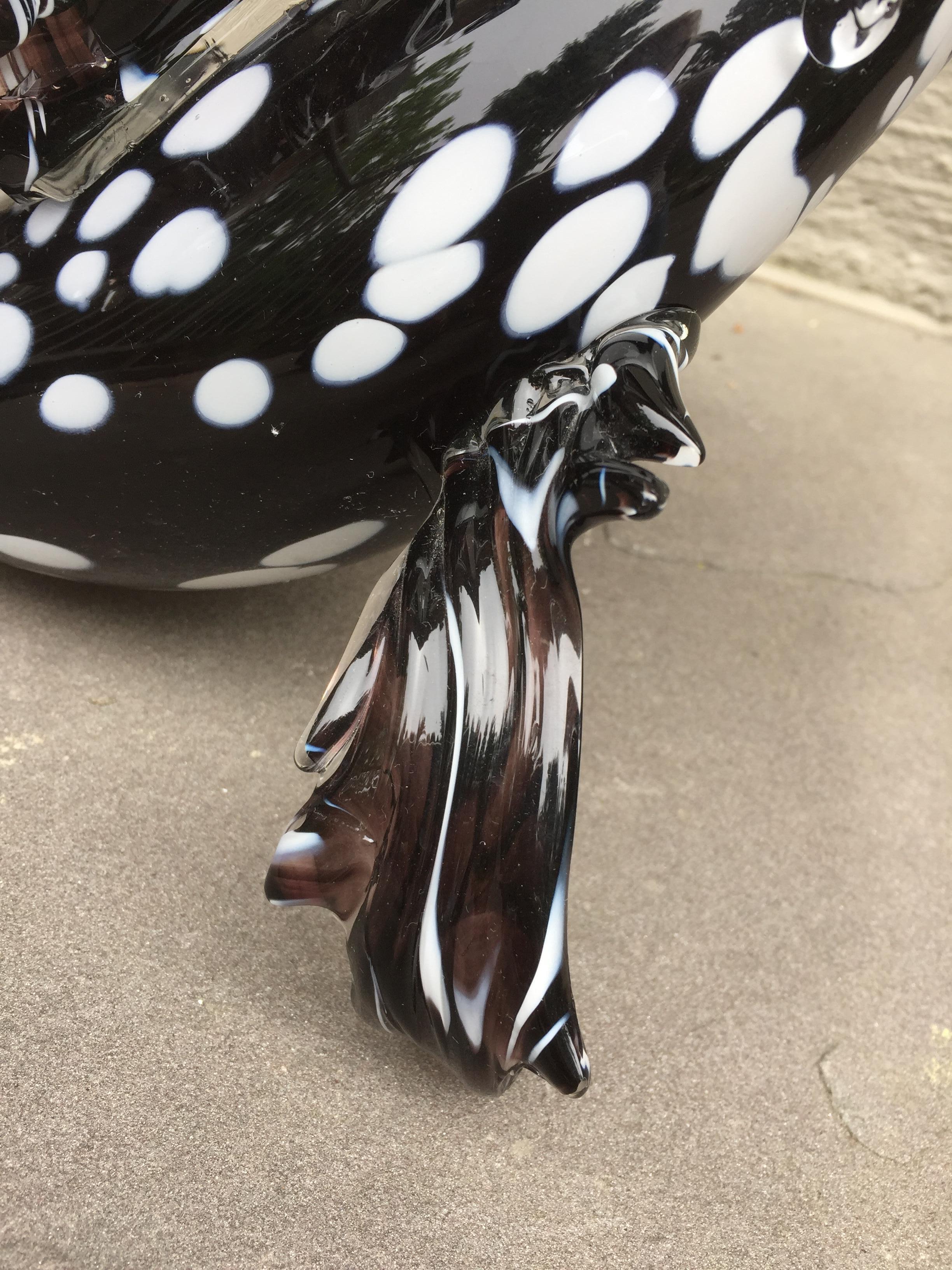 Hand-Crafted Venetian Murano Glass Fish Sculpture, Late 20th Century For Sale