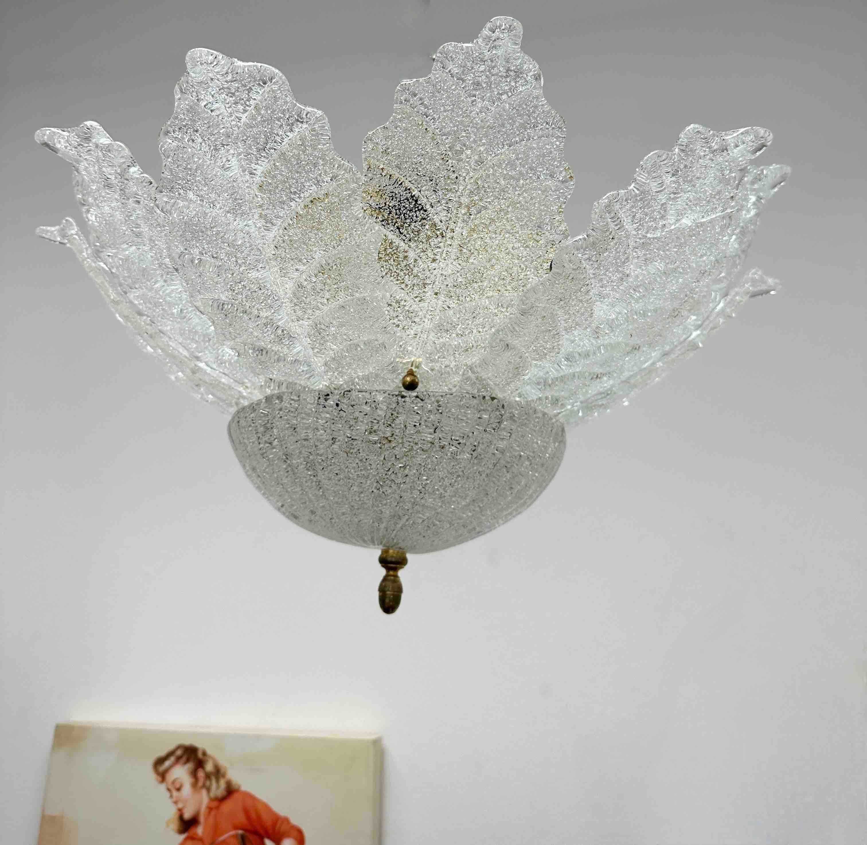 Venetian Murano Glass Leaf Chandelier Flush Mount by Barovier Toso, Italy In Good Condition In Nuernberg, DE