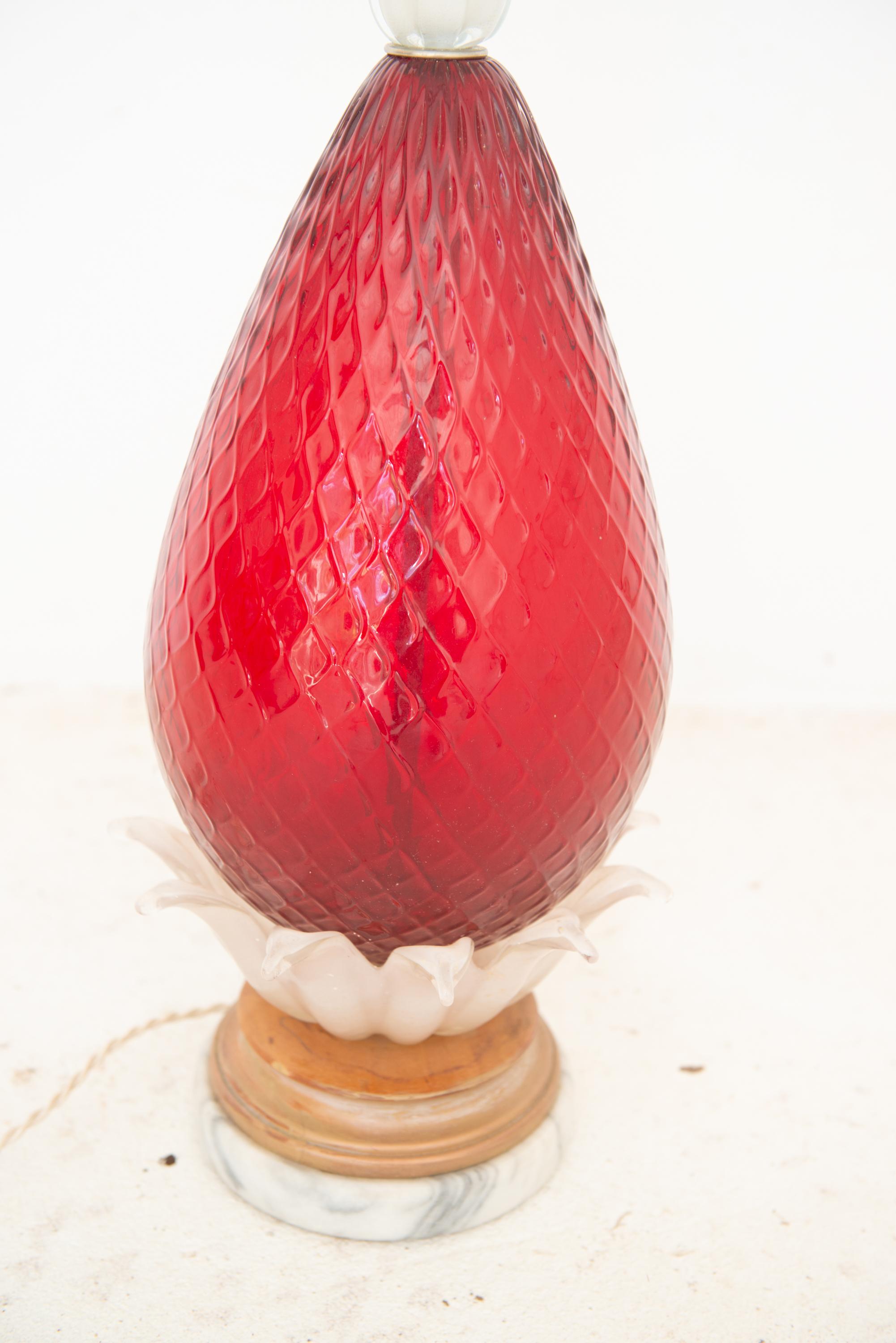 Lámpara de piña de cristal de Murano veneciano mediados del siglo XX en venta