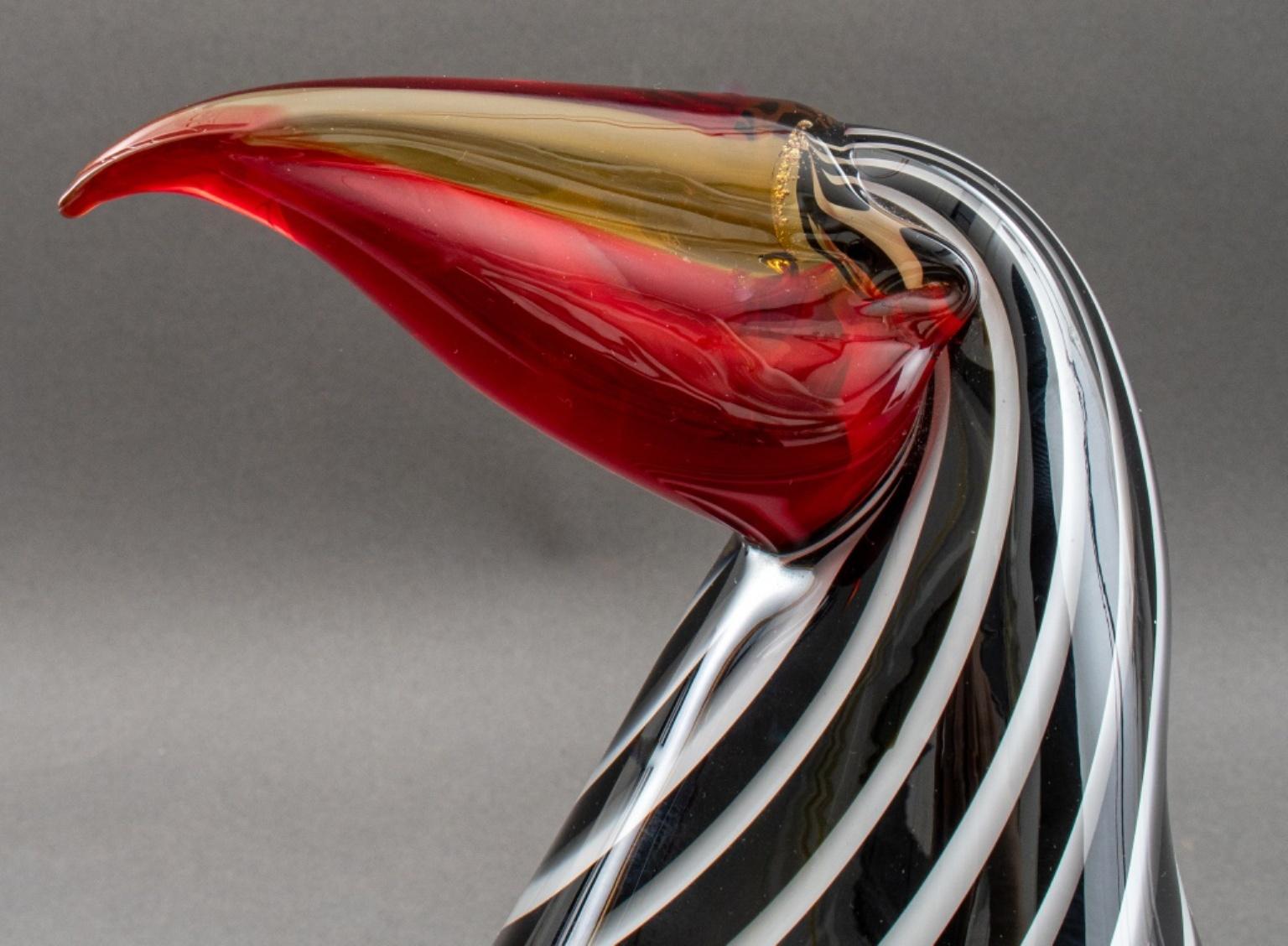 Art Glass Venetian Murano Glass Toucan For Sale