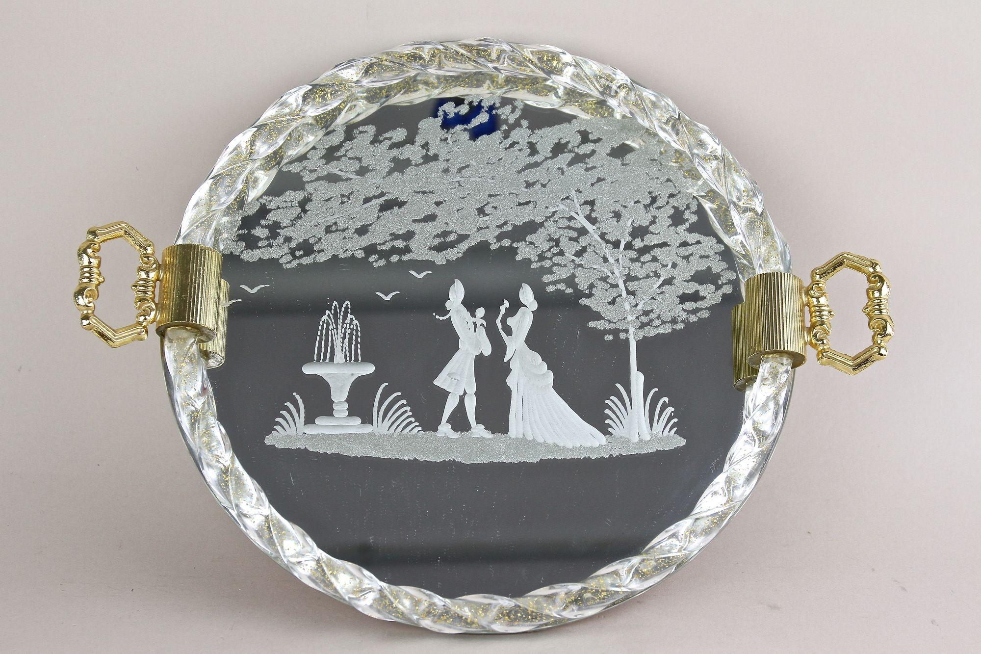 Bandeja/plato de cristal de Murano veneciano con grabados, escamas de oro de 24 quilates, IT ca. 1960 en venta 6