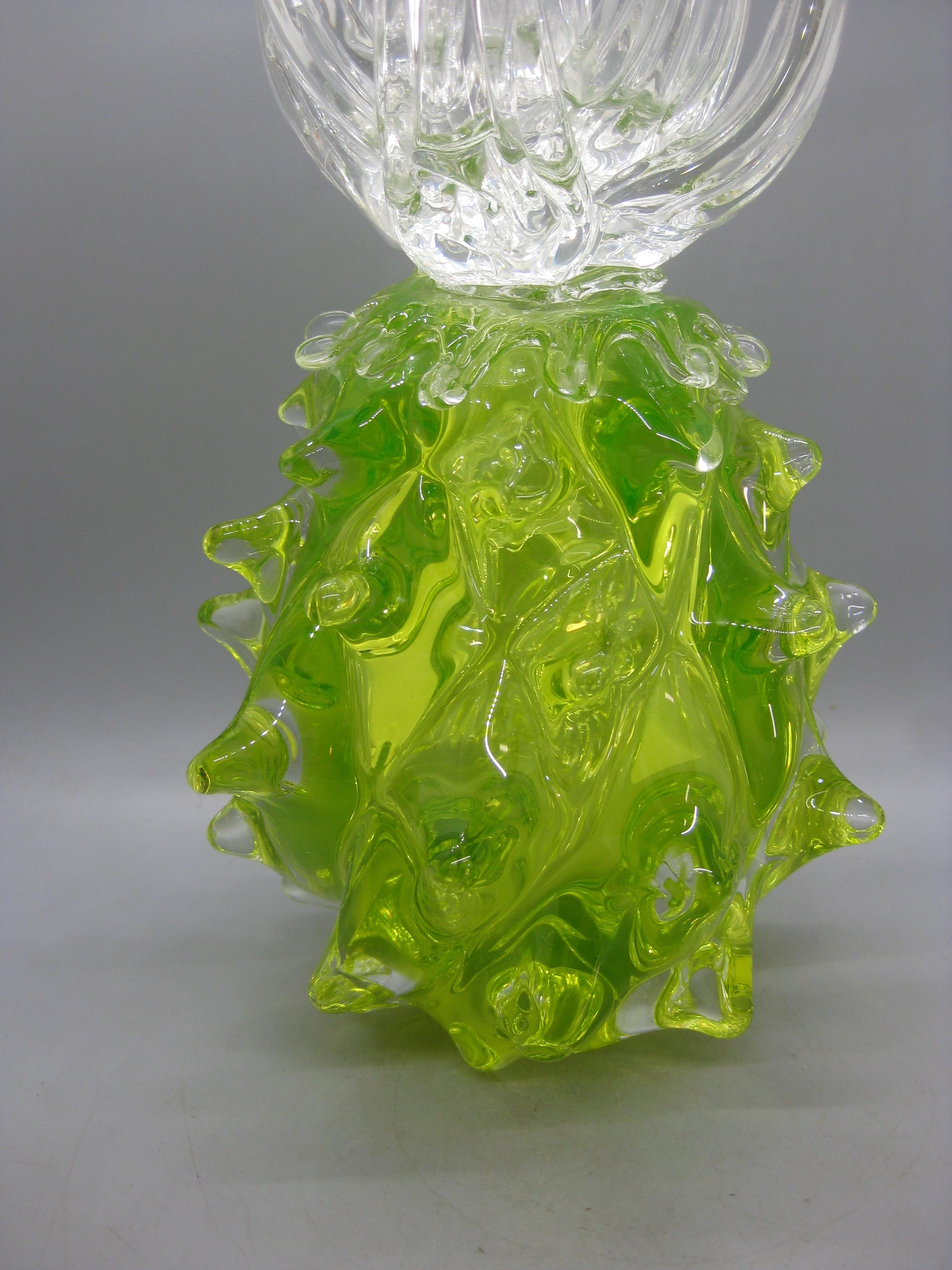Hand-Crafted Venetian Murano Italian Uranium Art Glass Figural Pineapple 11