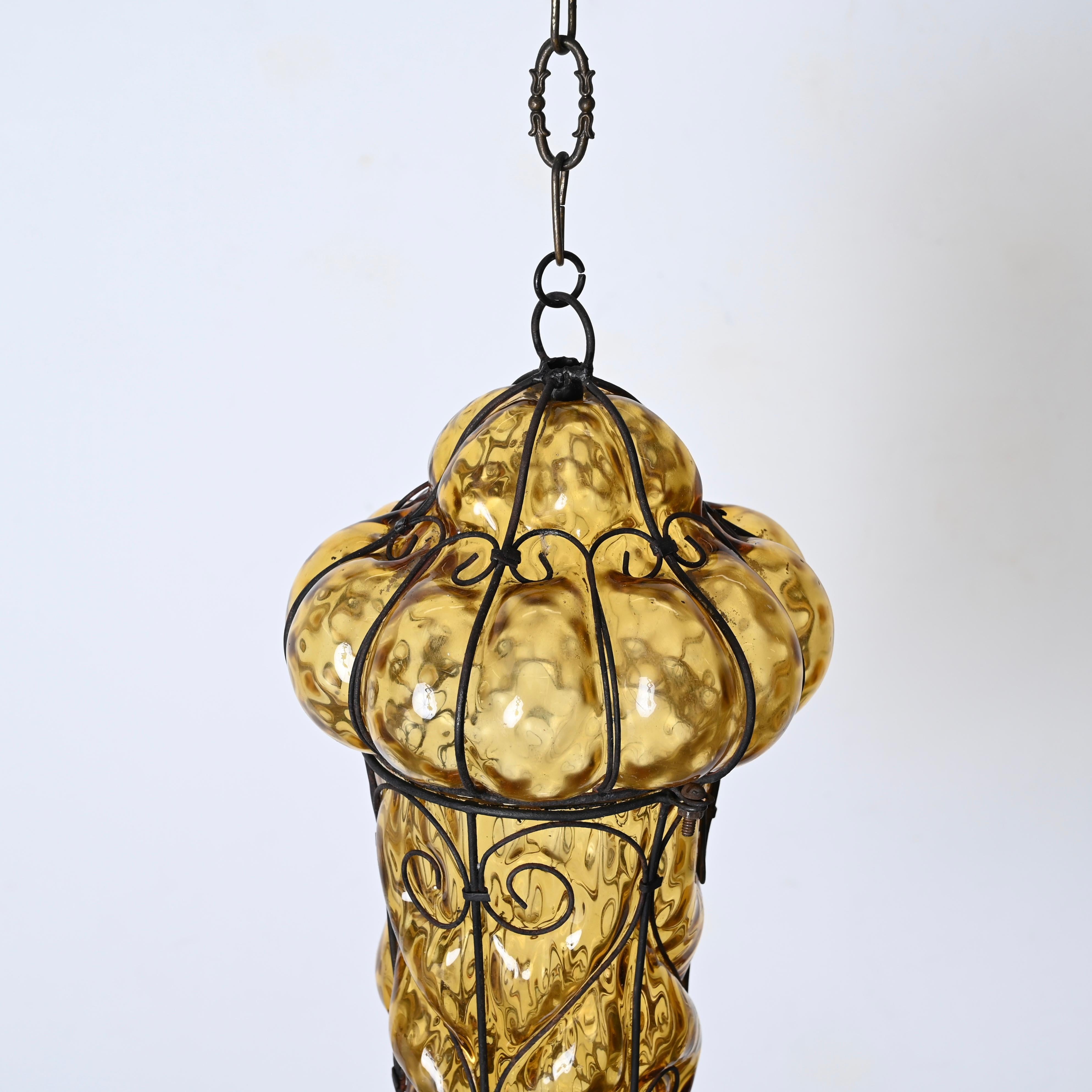 Italian Venetian Murano Mouthblown Amber Glass Chandelier with Iron Frame, Italy 1940s