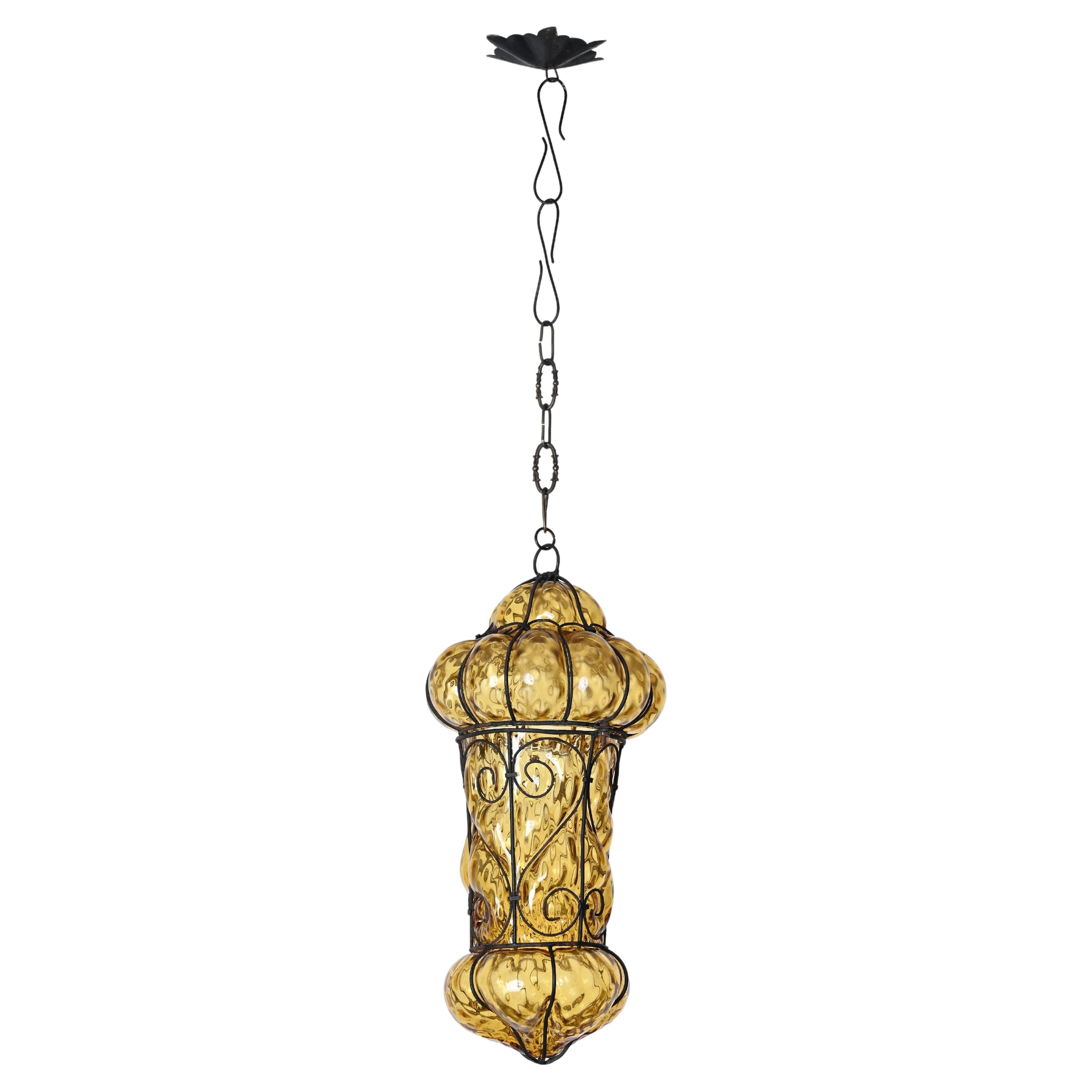 Venetian Murano Mouthblown Amber Glass Chandelier with Iron Frame, Italy 1940s