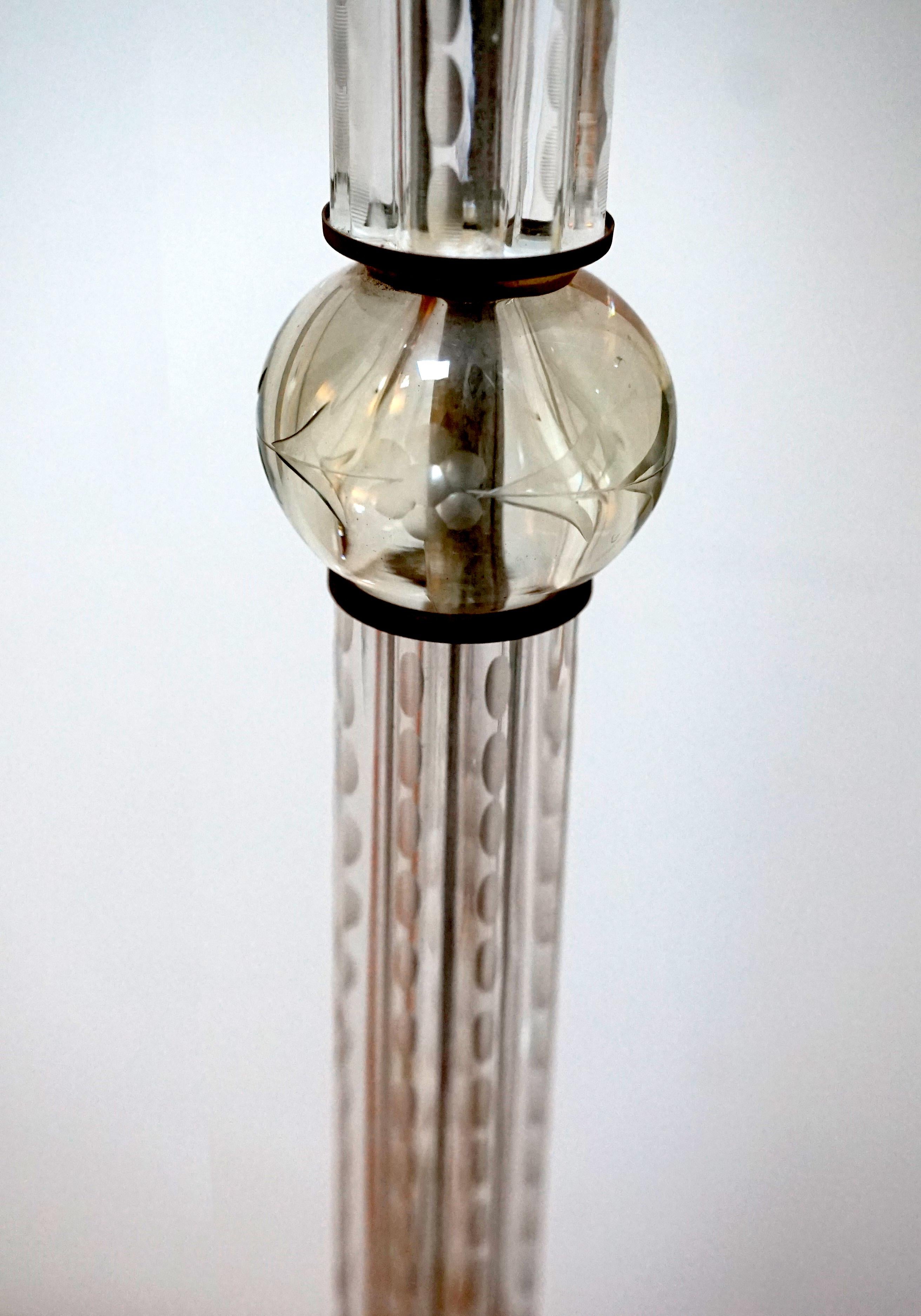 Antike Stehlampe im venezianischen, Murano-Stil mit Alabaster-Messingsockel im Angebot 1