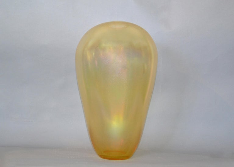 Venetian Murano Translucent Gold Hand Blown Art Glass Tall Flower Vase, Italy For Sale 9