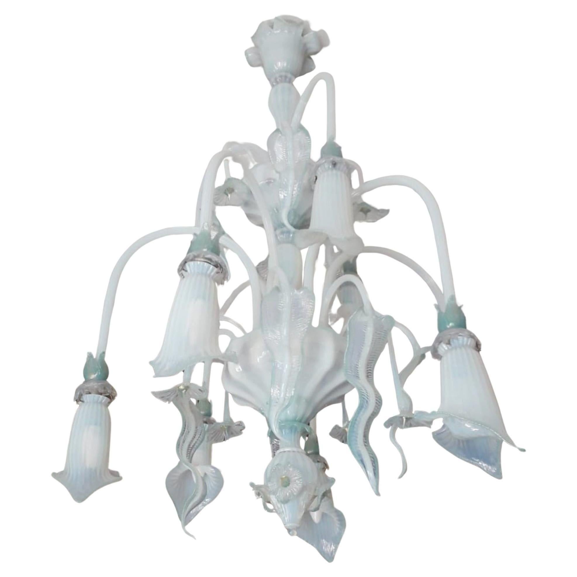 Lampadario veneziano opalino e blu di Galliano Ferro, anni 1950. In condizioni buone in vendita a Los Angeles, CA