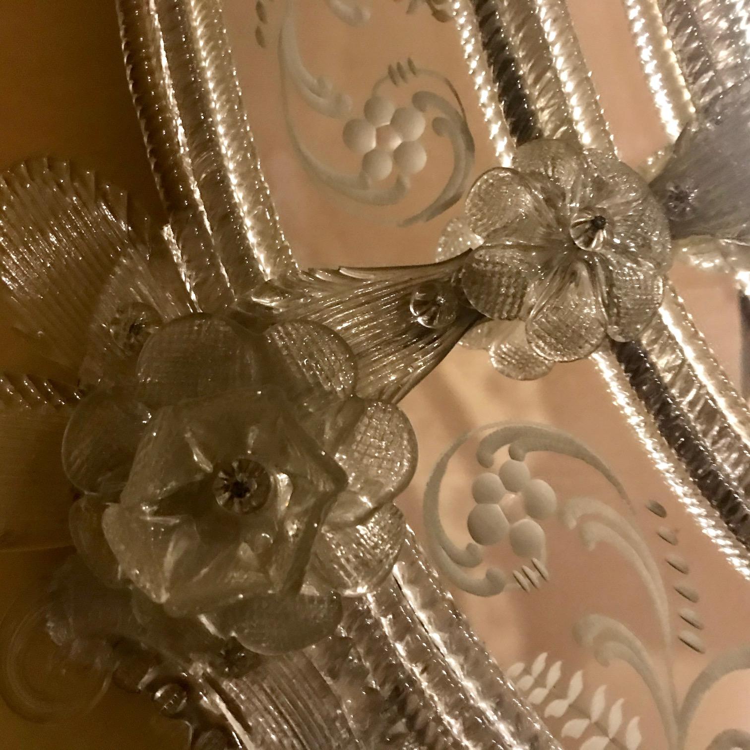 Miroir vénitien ovale en verre biseauté en vente 4