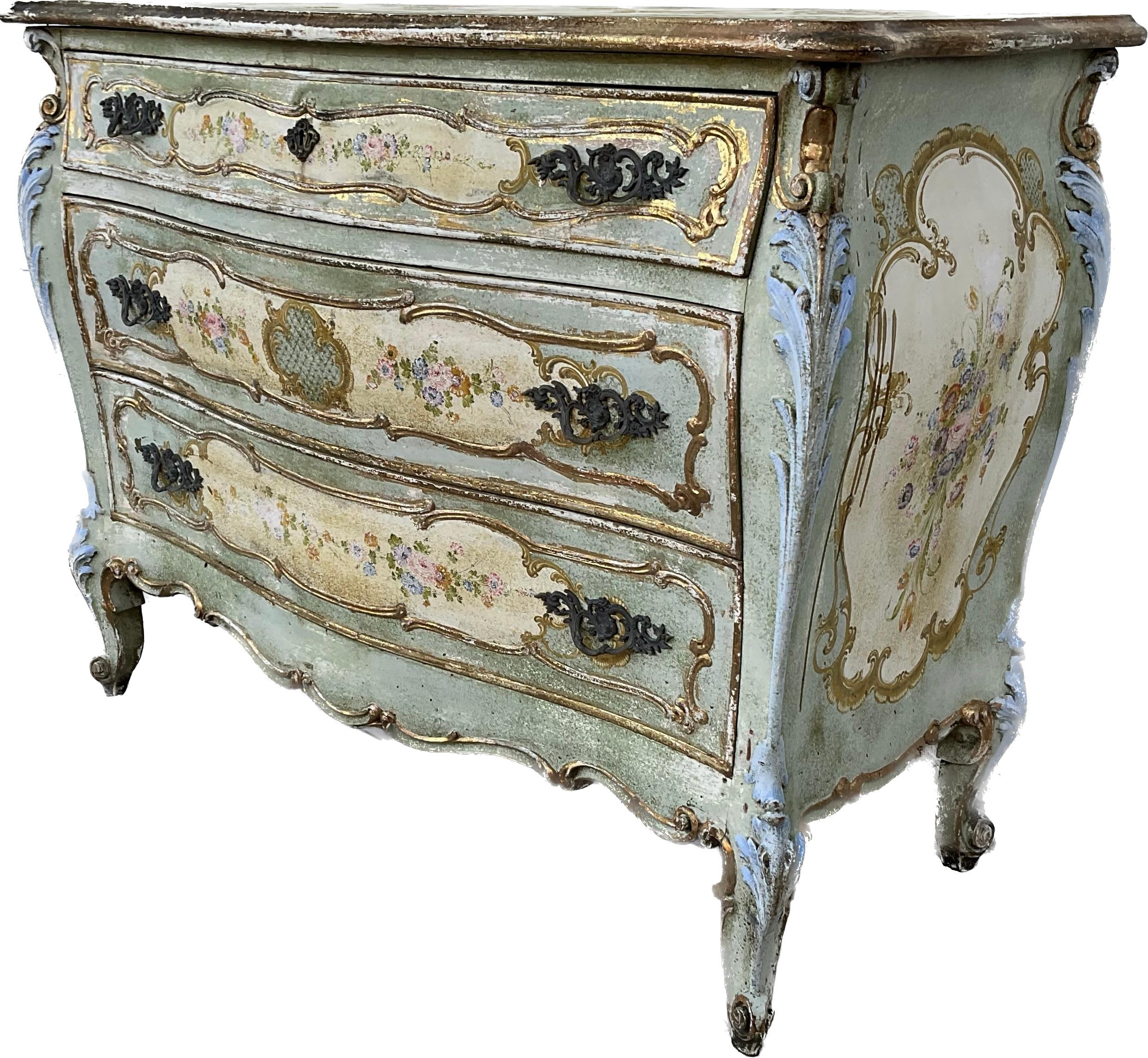 Wood Venetian Painted Bombe' 3 Drawer Chest