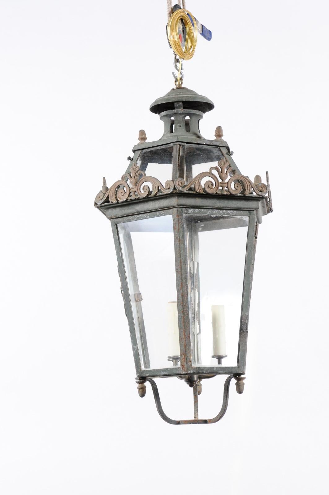  Venetian Painted Iron Street Lantern with 3 Lights, Late 19th Century For Sale 4