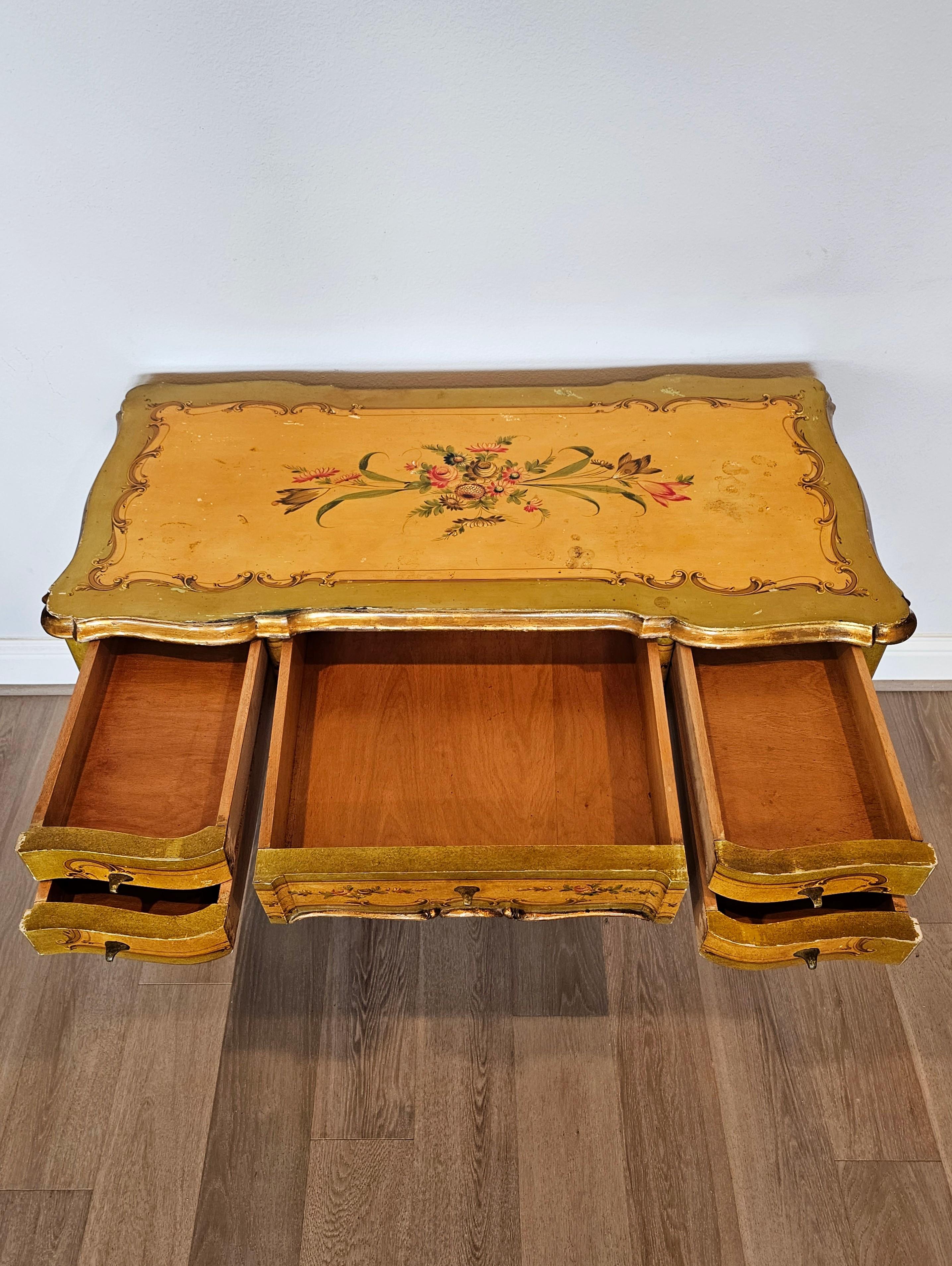 Venetian Painted Italian Louis XV Style Writing Table  For Sale 7