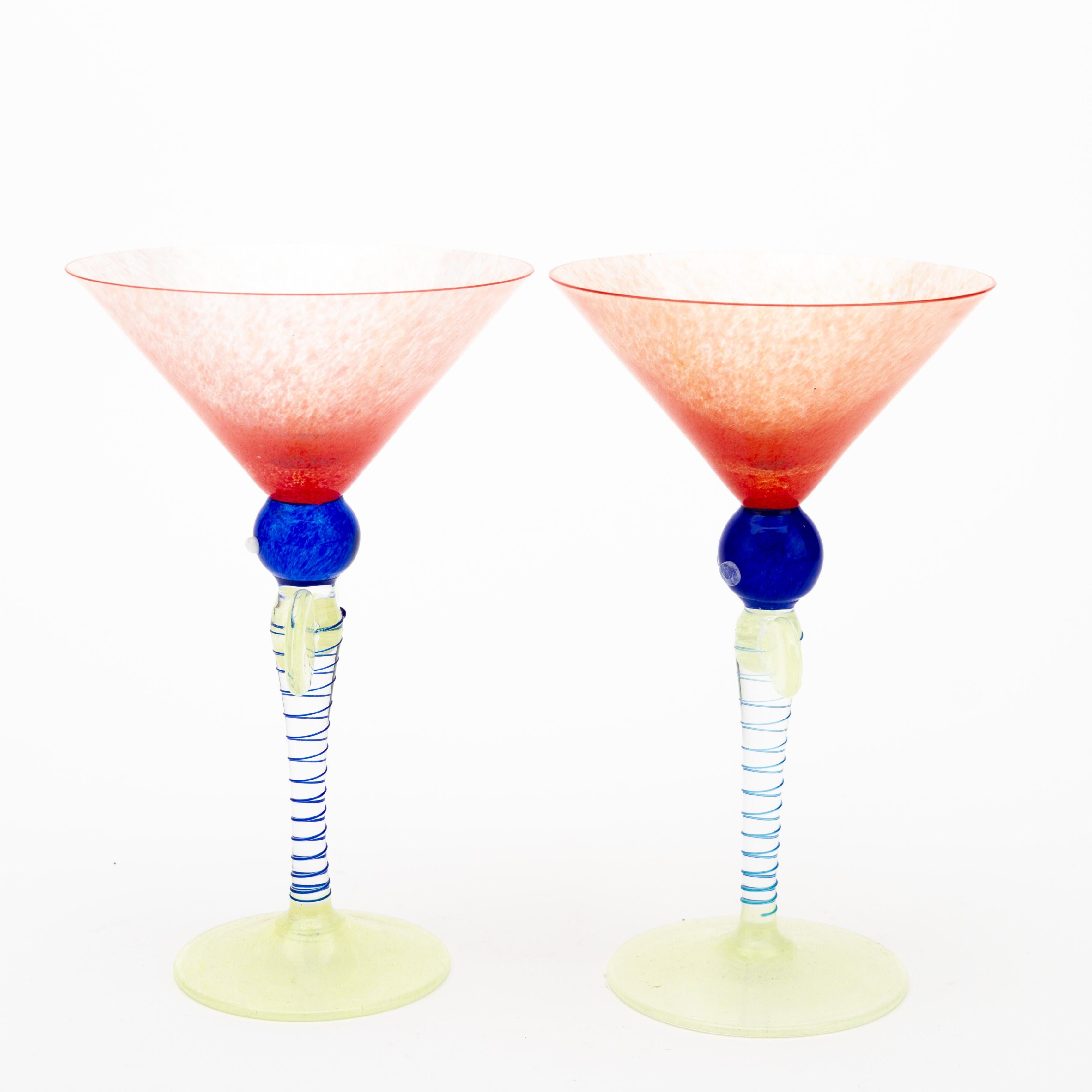 Venetian Pair of Murano Martini Cocktail Glasses
Good condition
Free international shipping.a