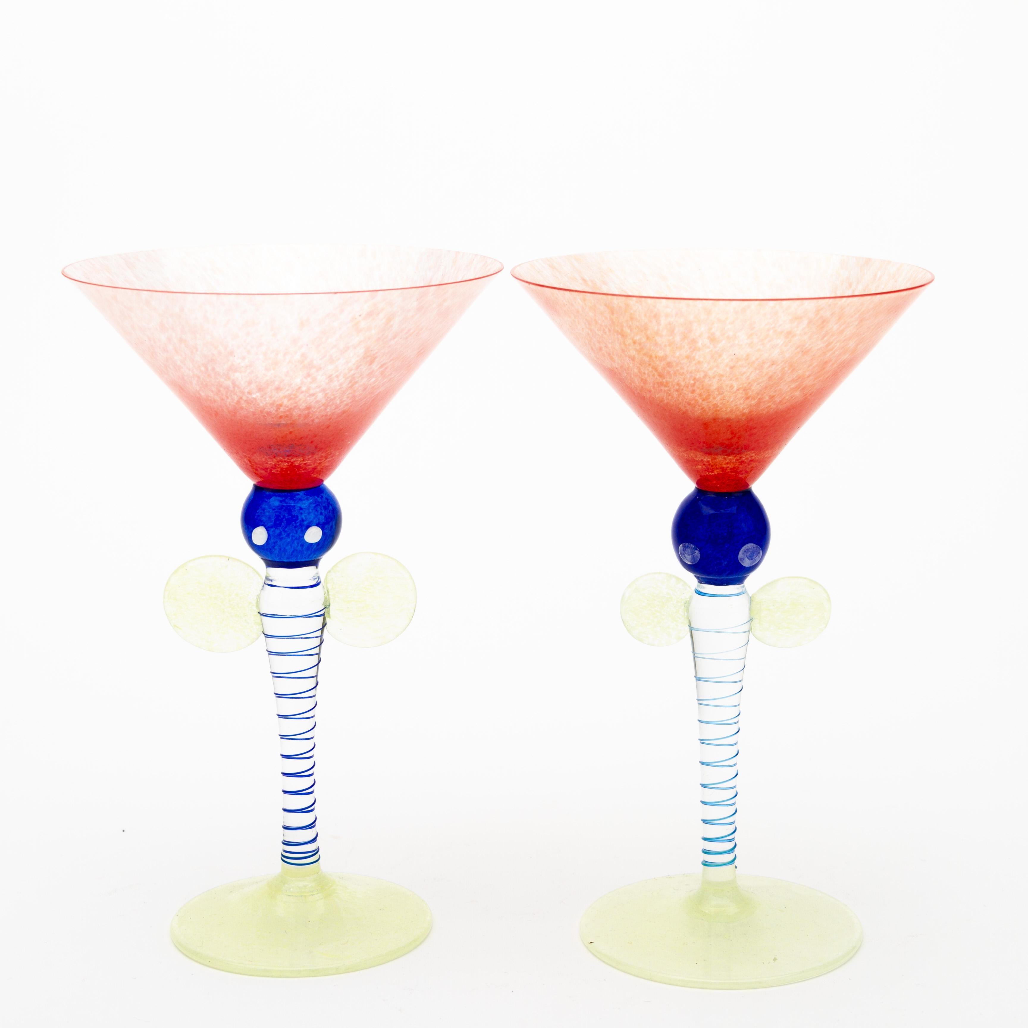 Venetian Pair of Murano Martini Cocktail Glasses In Good Condition For Sale In Nottingham, GB
