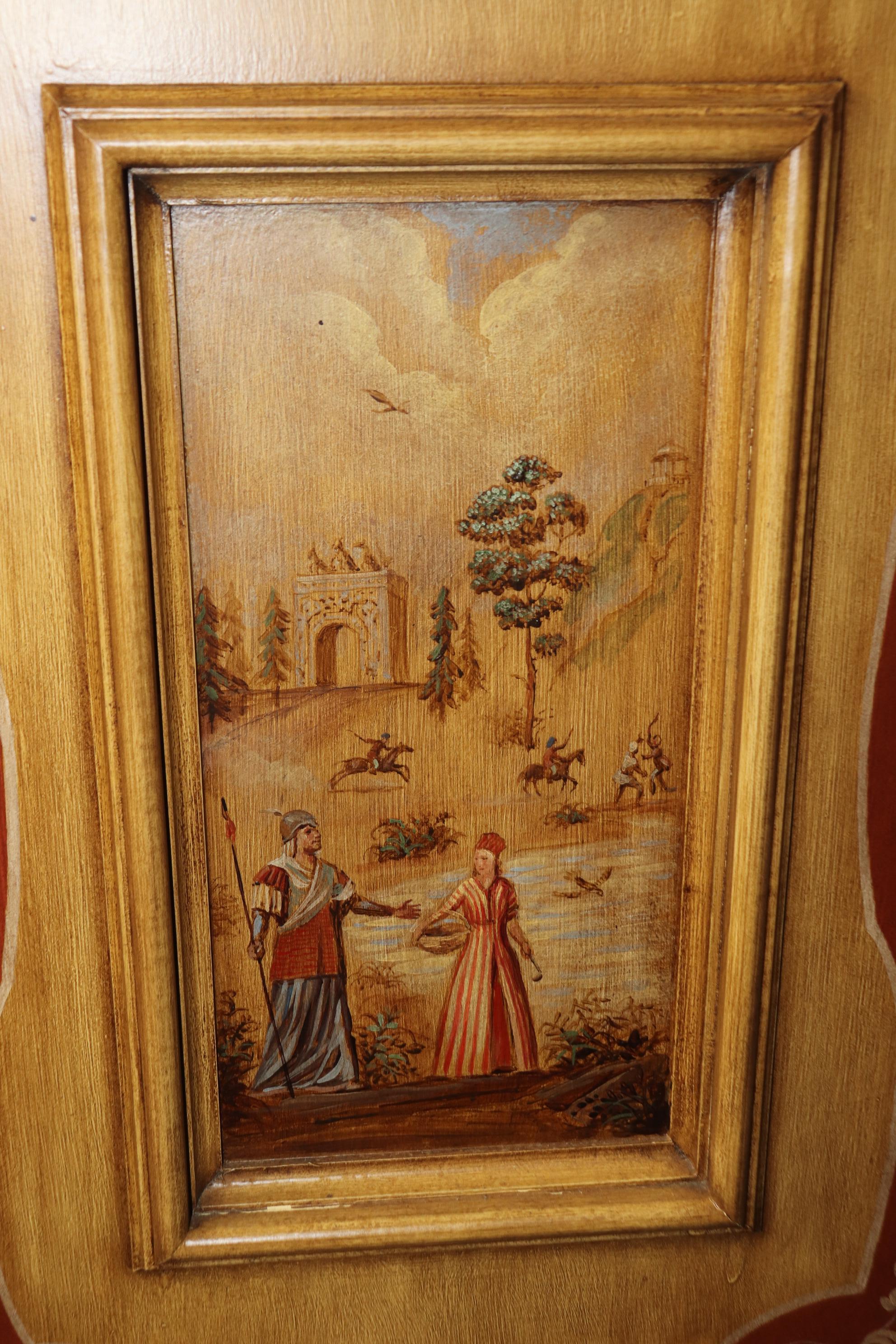 Commode vénitienne décorée de peintures pastel, attribuée à Maitland Smith  en vente 10