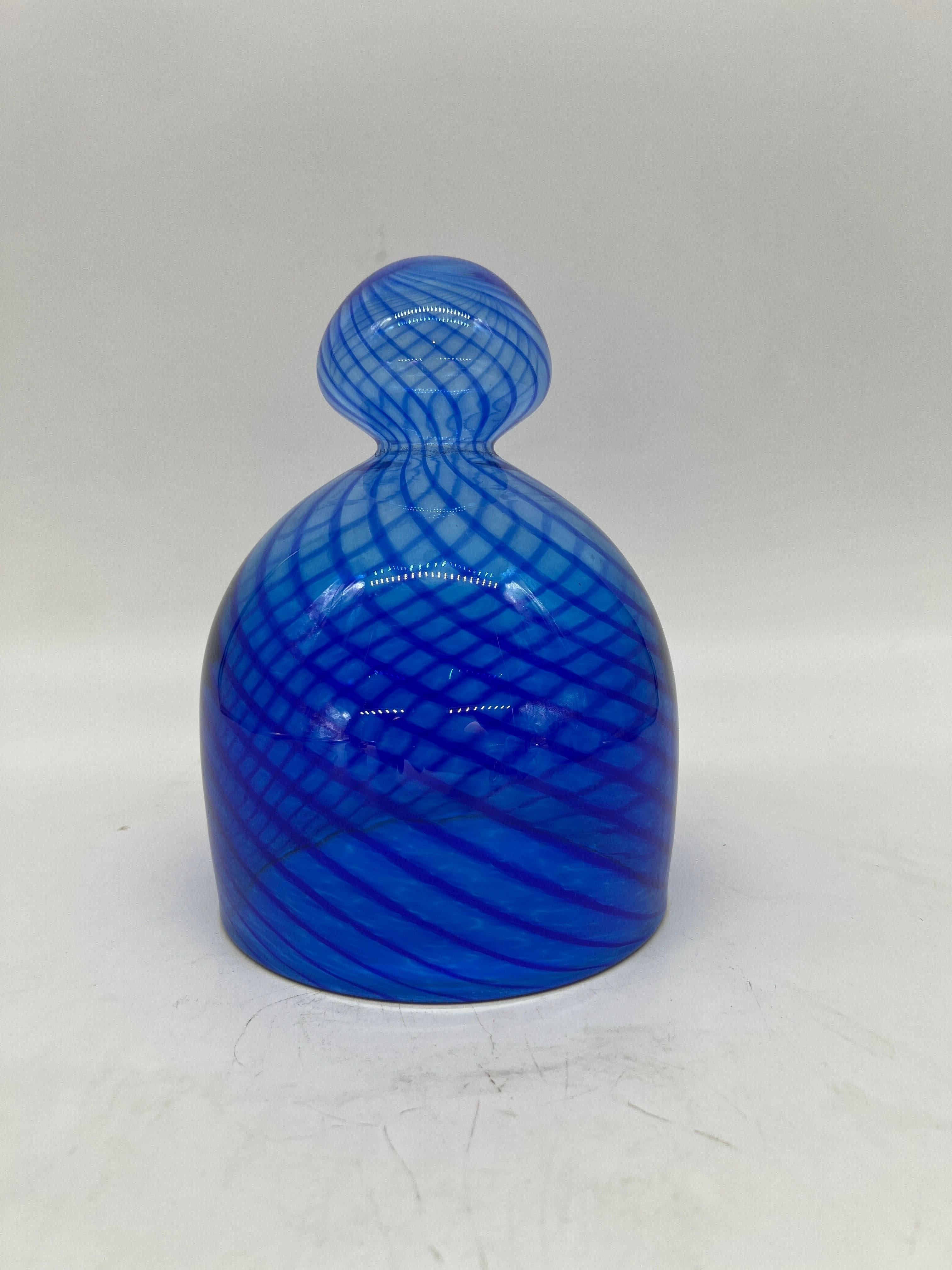 Venetian, 20th century.

A wonderful blue art glass dome with a reticello design. Thick quality artisan made. Unknown maker.