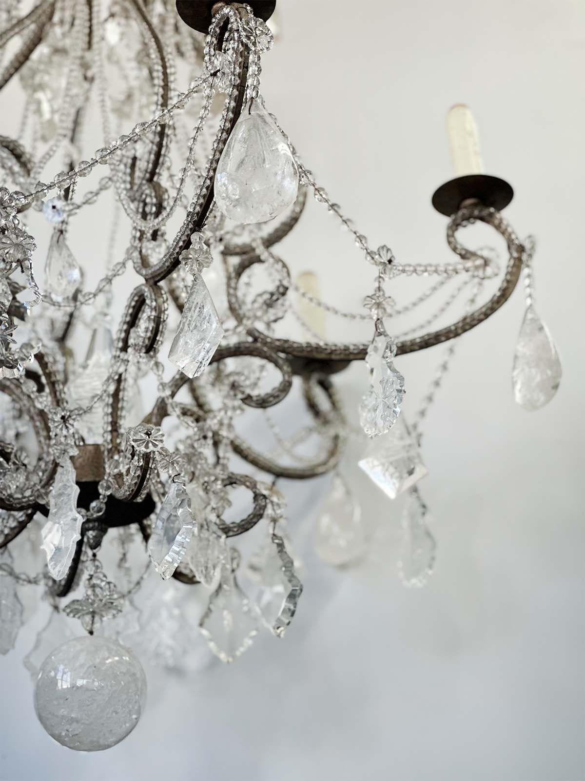 Métal Lustre vénitien en cristal de roche perlé, Italie, C.I.C. en vente