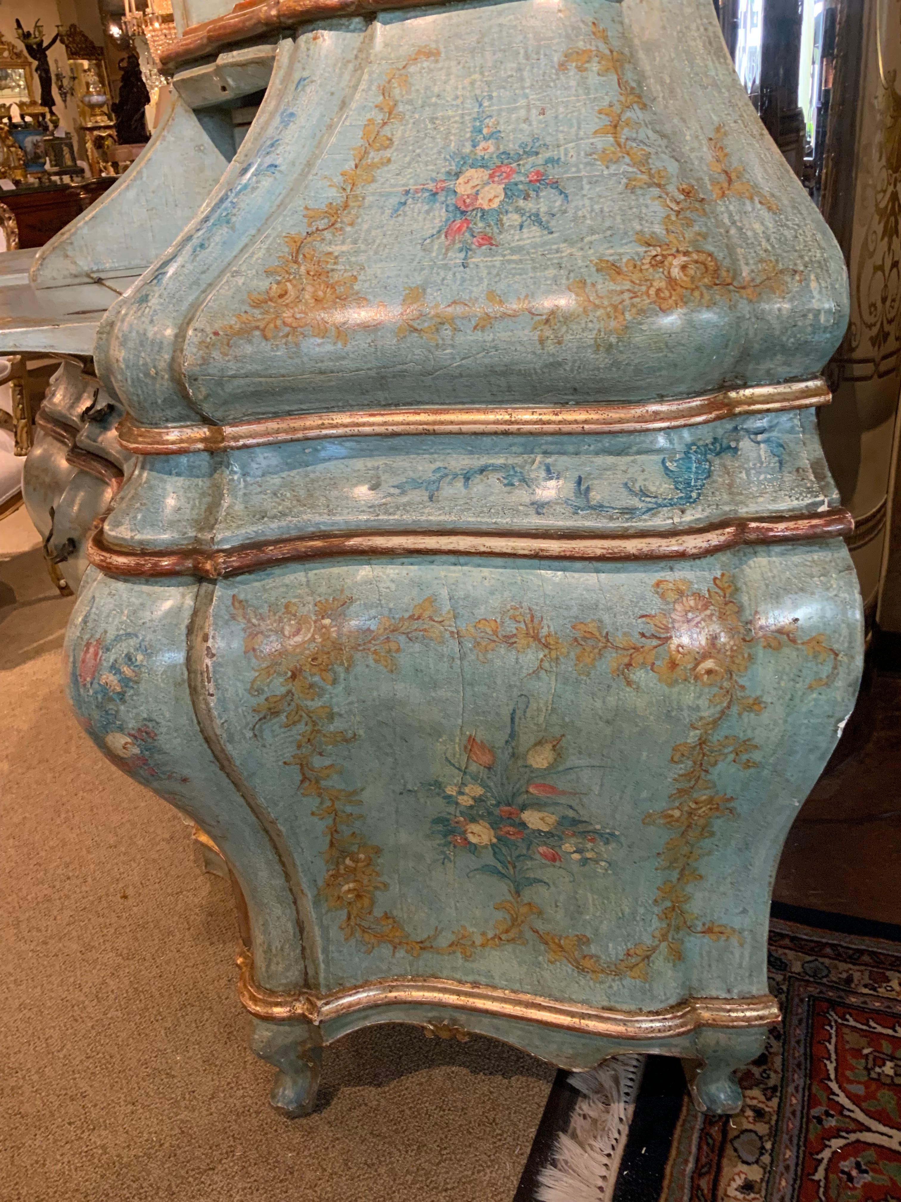 Venetian rococo 19 th century bureau/secretaire hand painted For Sale 1