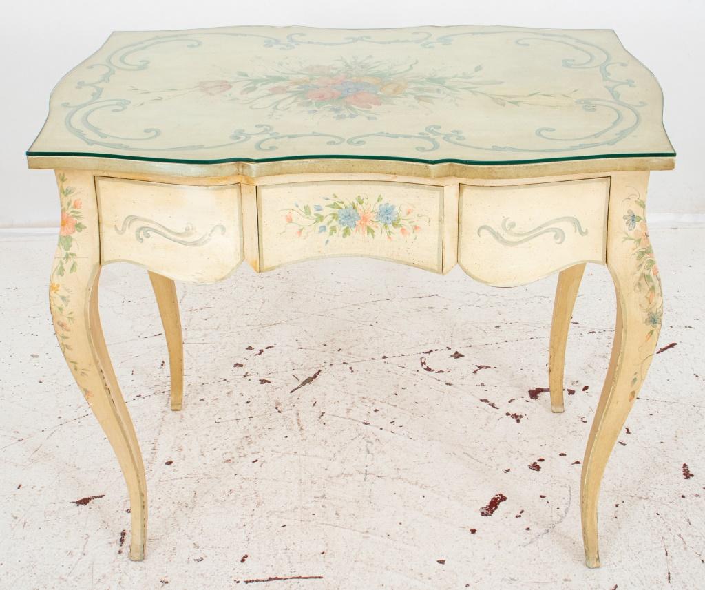 Venetian Rococo Revival Lacquered Ladies Desk In Good Condition In New York, NY
