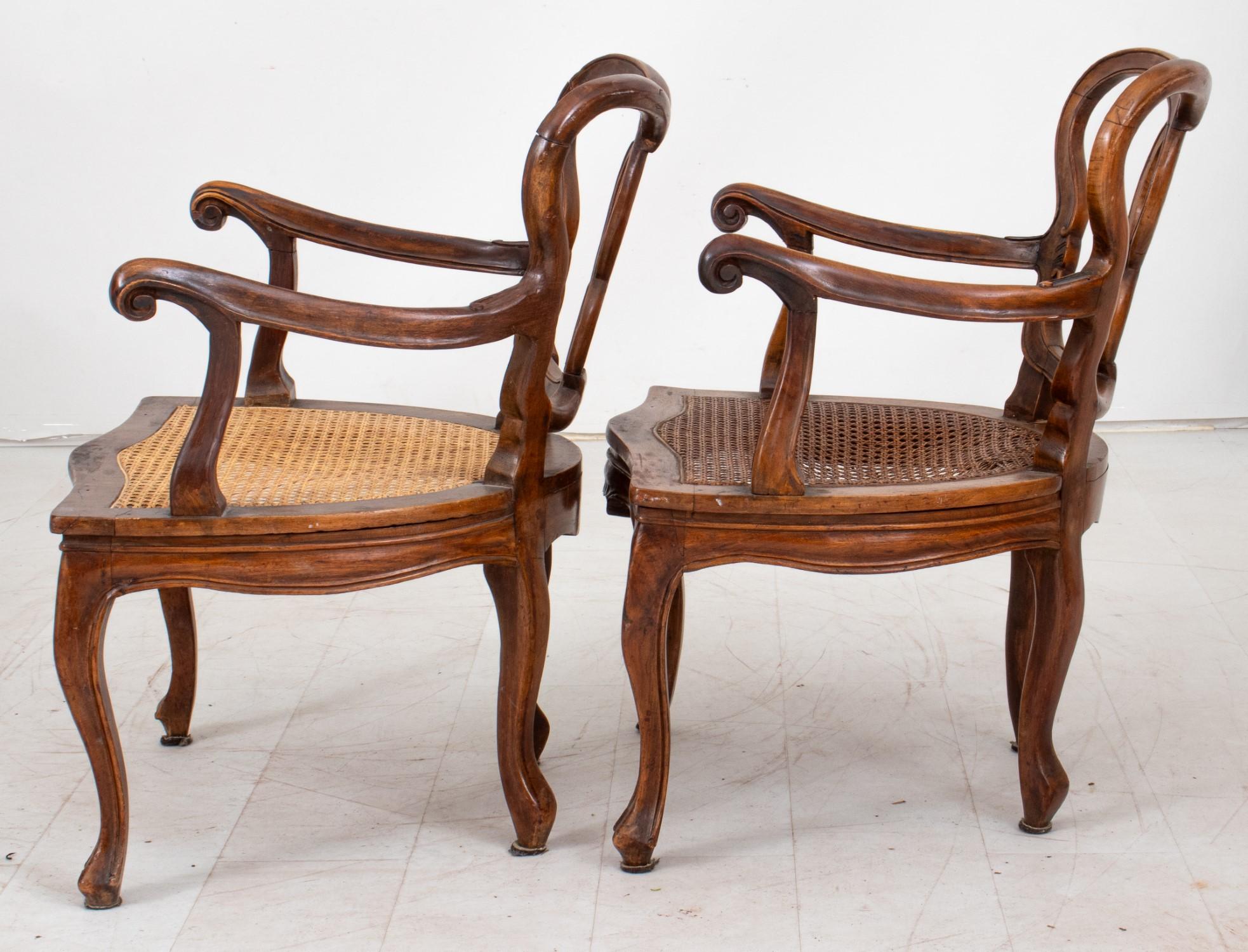 Venetian Rococo Style Walnut Low Armchairs, Pair For Sale 1