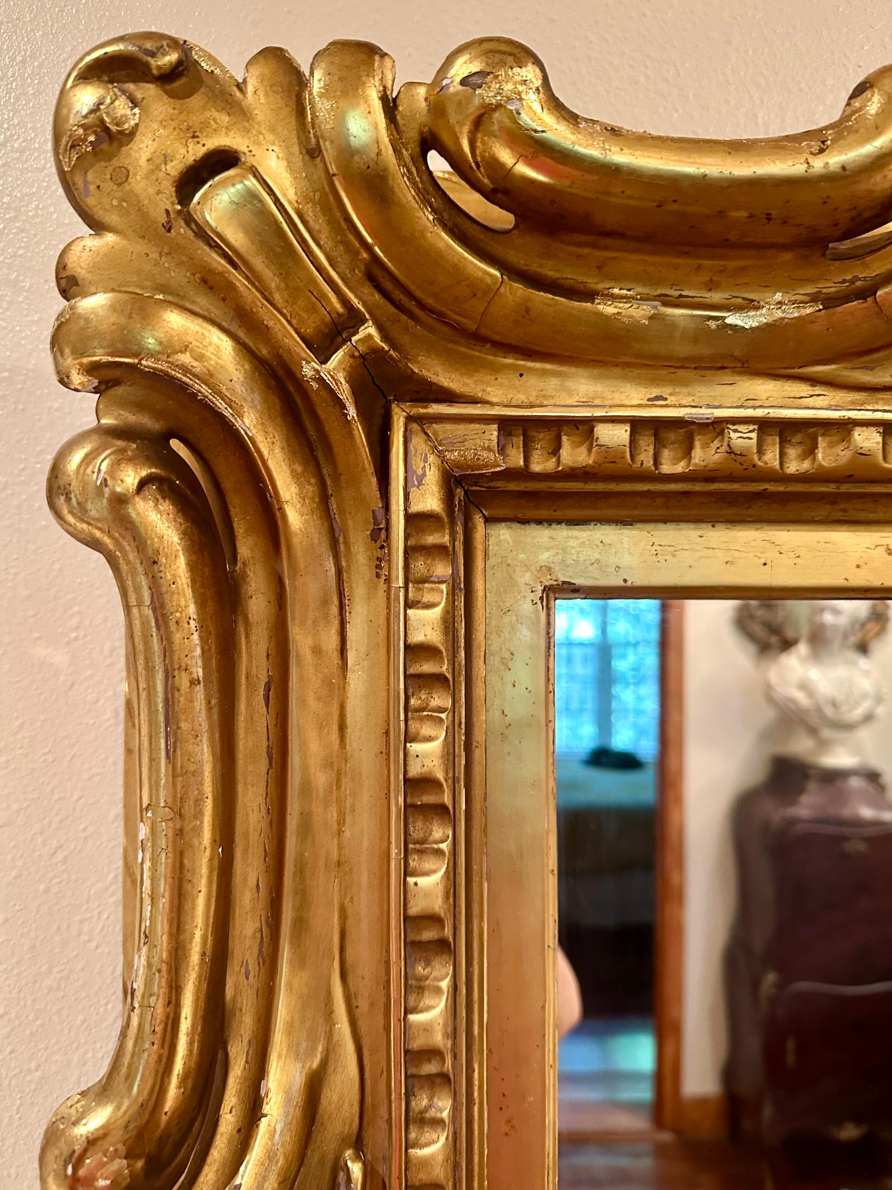 Venezianischer Sansovino Palastspiegel im frühbarocken Stil, geschnitzt und vergoldet im Angebot 5