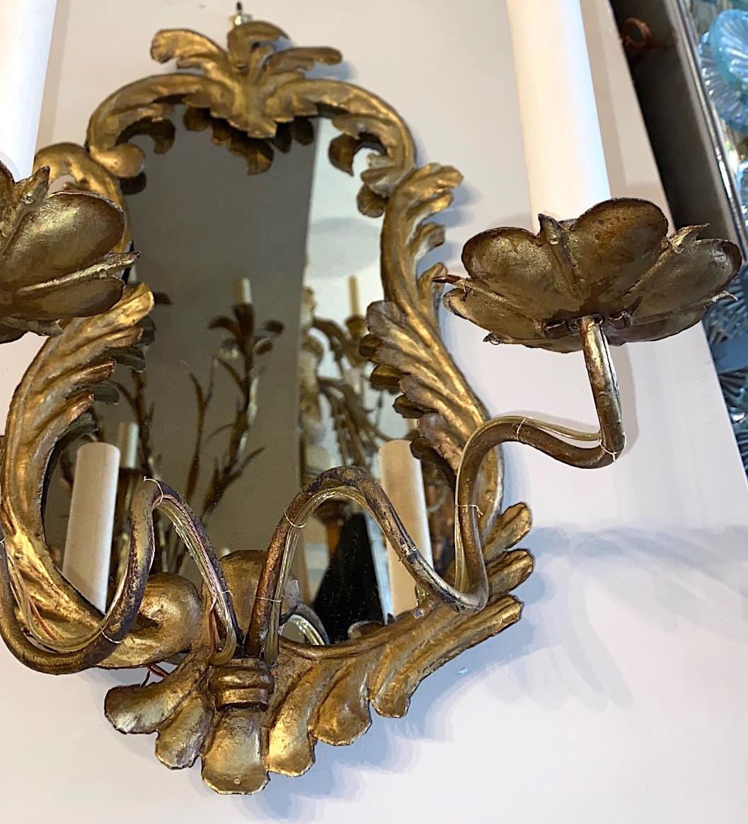 Gilt Venetian Sconces with Mirrored Backplate For Sale