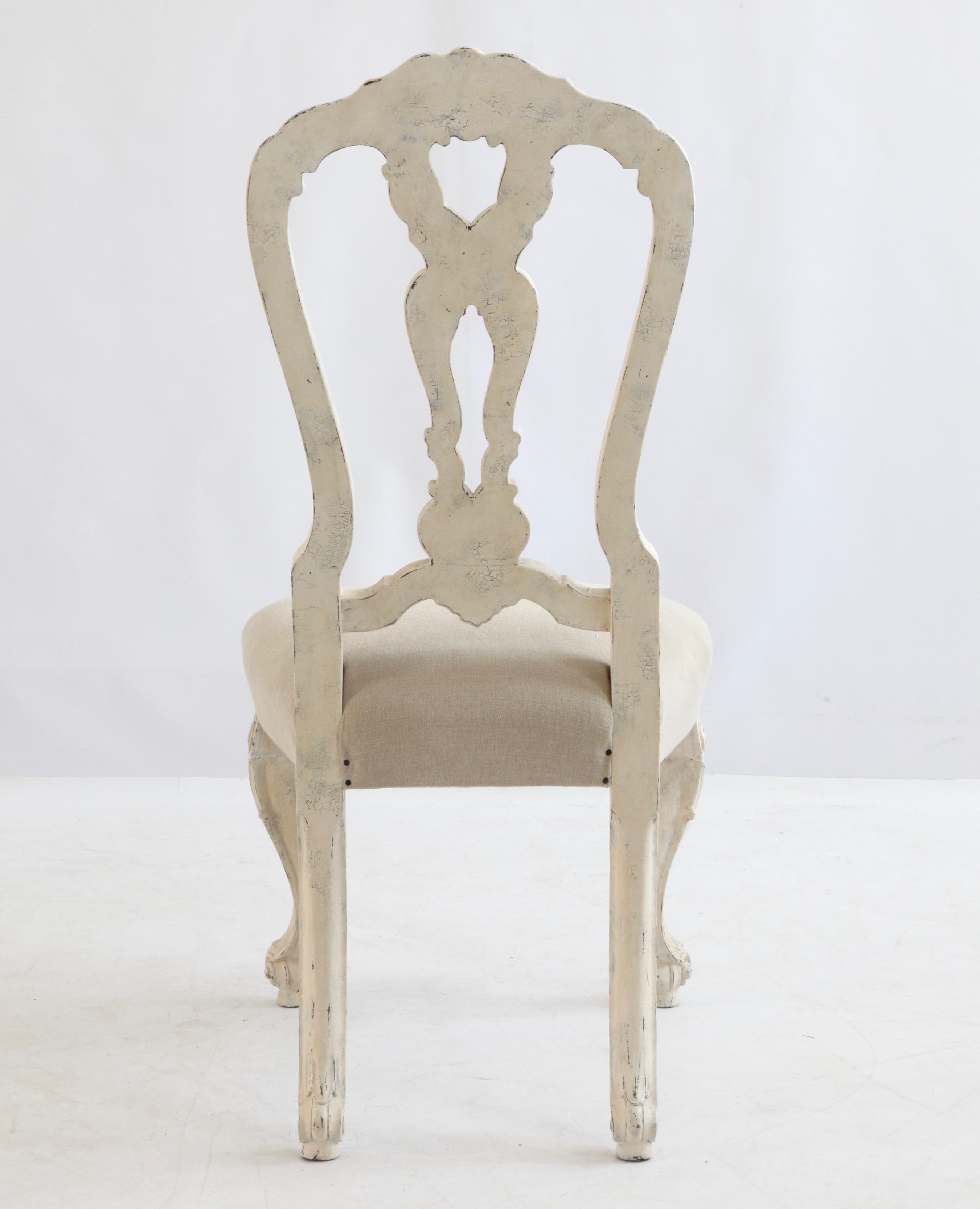 Sculpté à la main Ensemble de 6 chaises de salle à manger vénitiennes fabriquées par La Maison London en vente