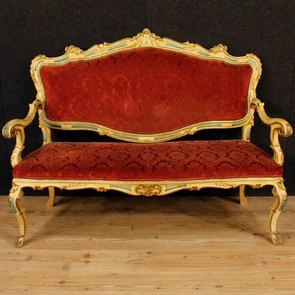 Italian Venetian Sofa in Lacquered, Carved and Gilded Wood from 20th Century