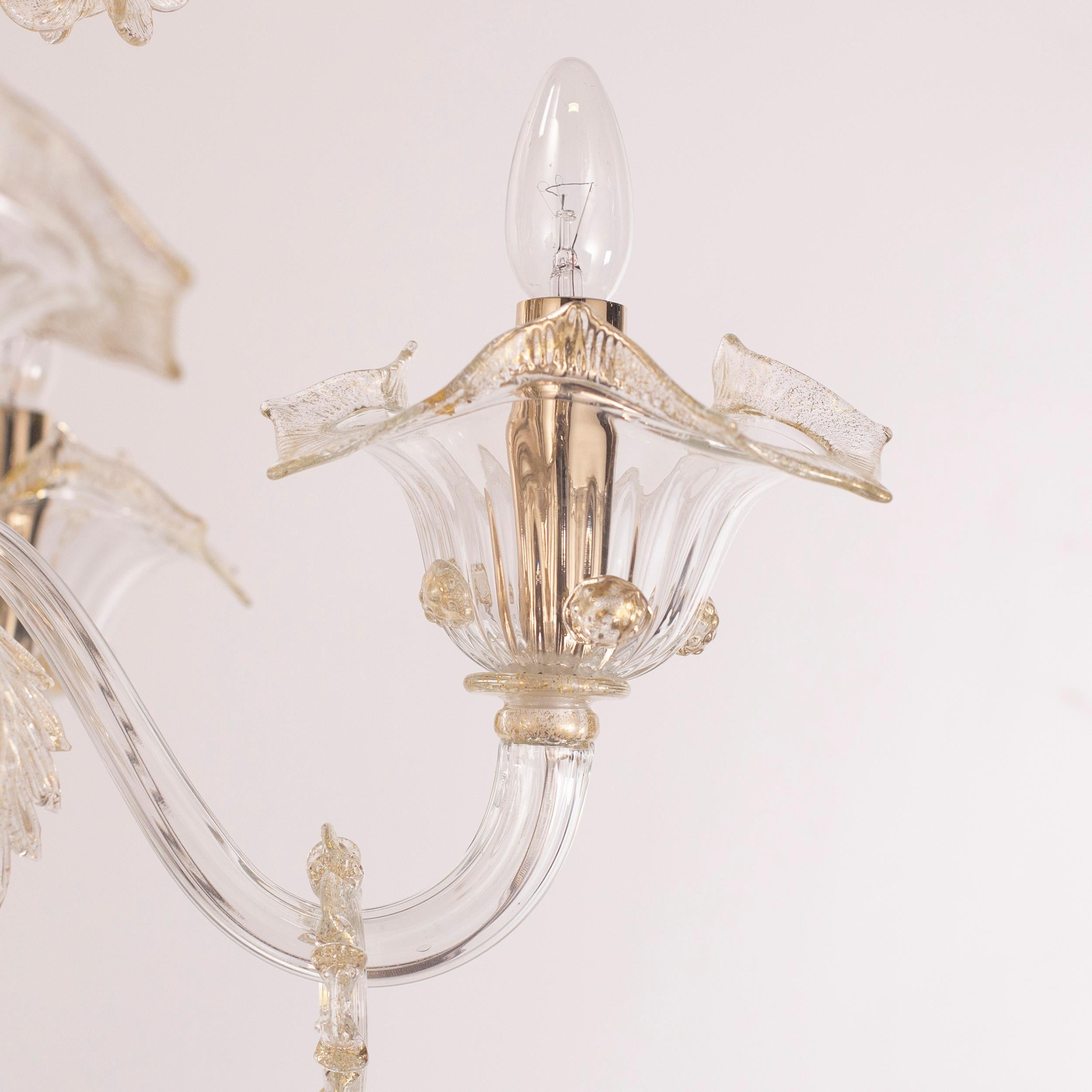 Venetian style Chandelier Clear and gold Murano Glass by Multiforme in Stock For Sale 4