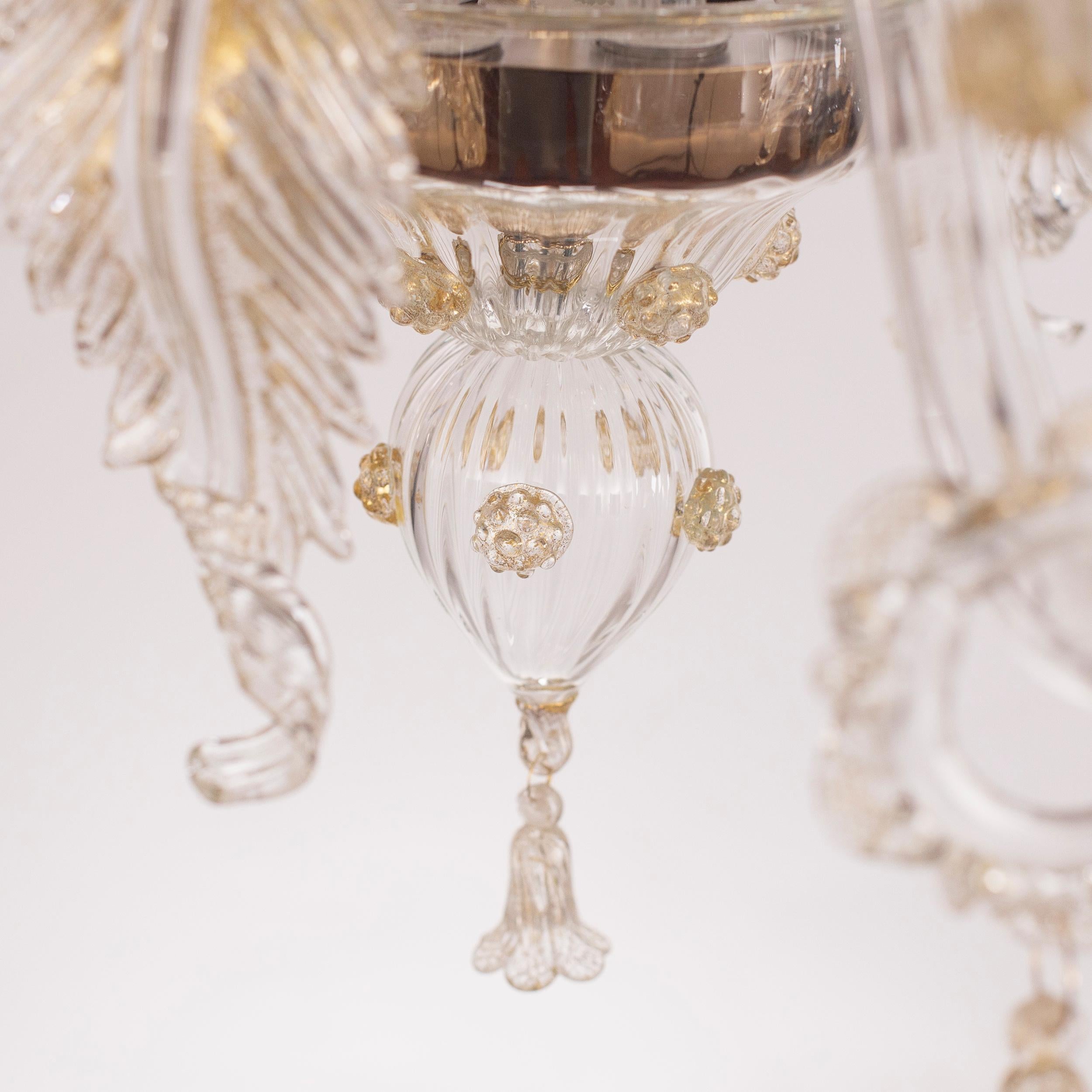Lustre de style vénitien transparent et doré en verre de Murano par Multiforme en stock en vente 1
