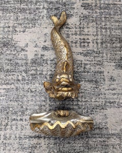 Venetian Style Classical Dolphin and Clam Wall Decoration