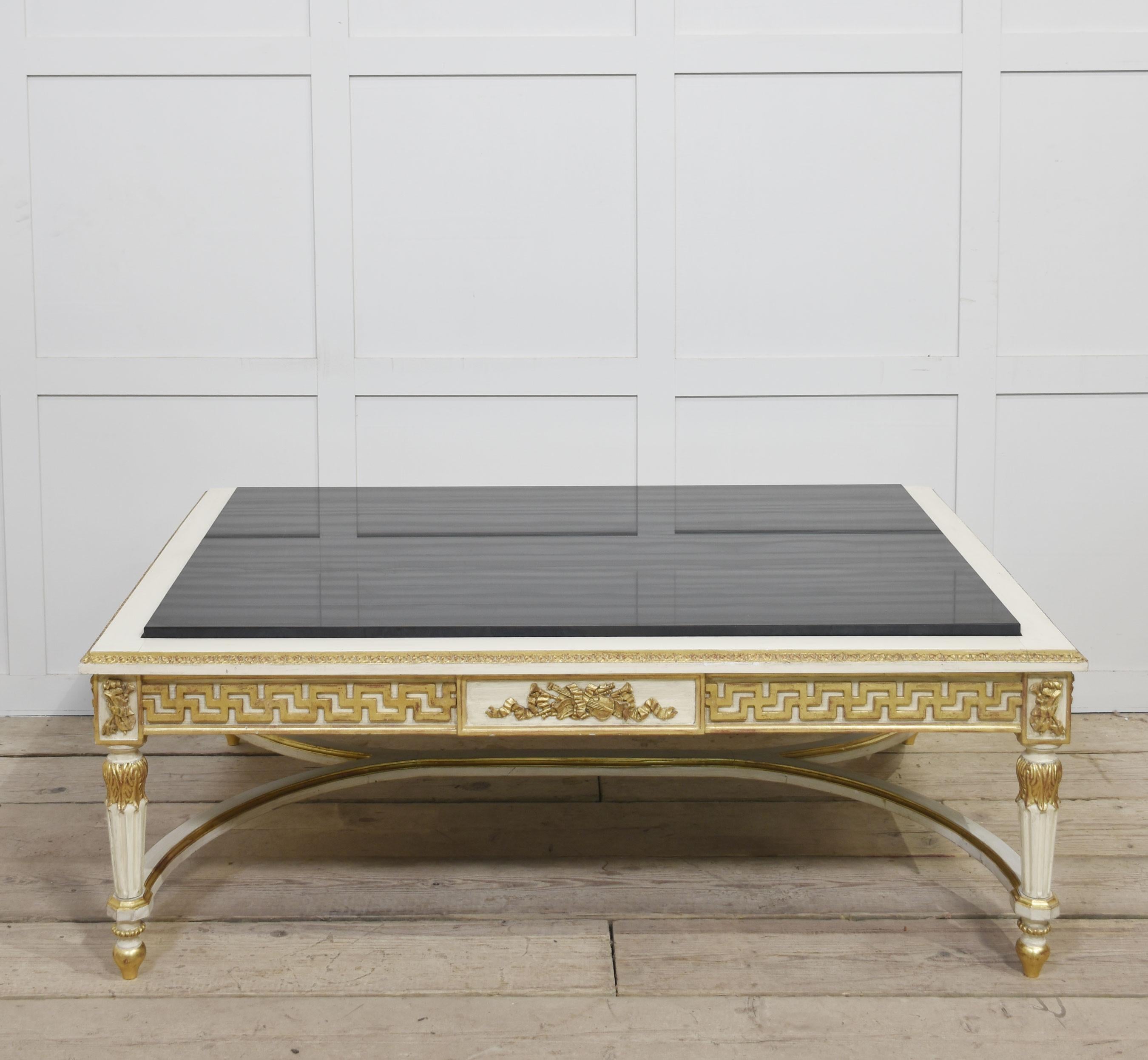 XX secolo Venetian style coffee table in vendita