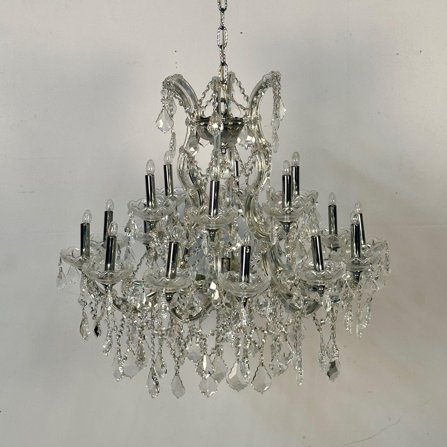 Victorian Venetian Style Crystal Chandelier, 19 Light For Sale