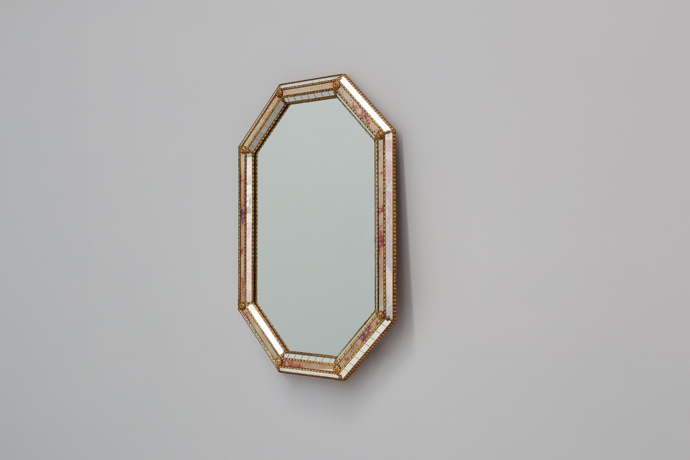 Fin du 20e siècle Miroir octogonal de style vénitien marqué MGB, Planilux, Cristanola, Espagne en vente