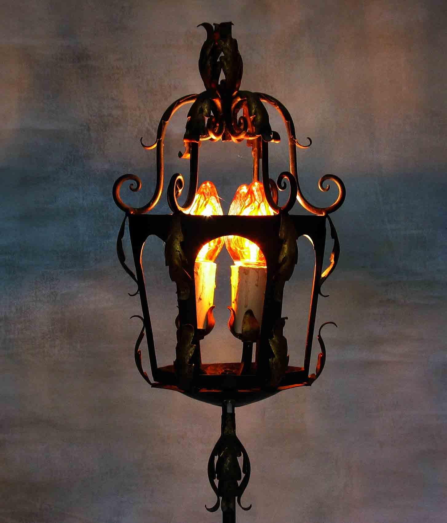 floor lamp lantern style