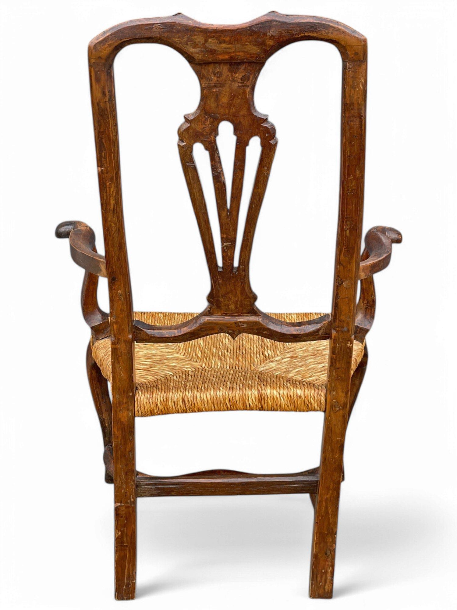 Sillón de nogal veneciano, Luis XV en venta 14