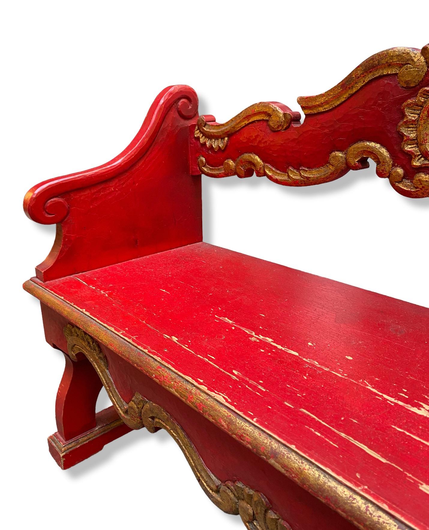 Banc en bois vénitien 
1950
Bois peint 
Dimension : h 72 x l 114 x 40 cm
Réf. 
Prix : 1200€ pour le banc