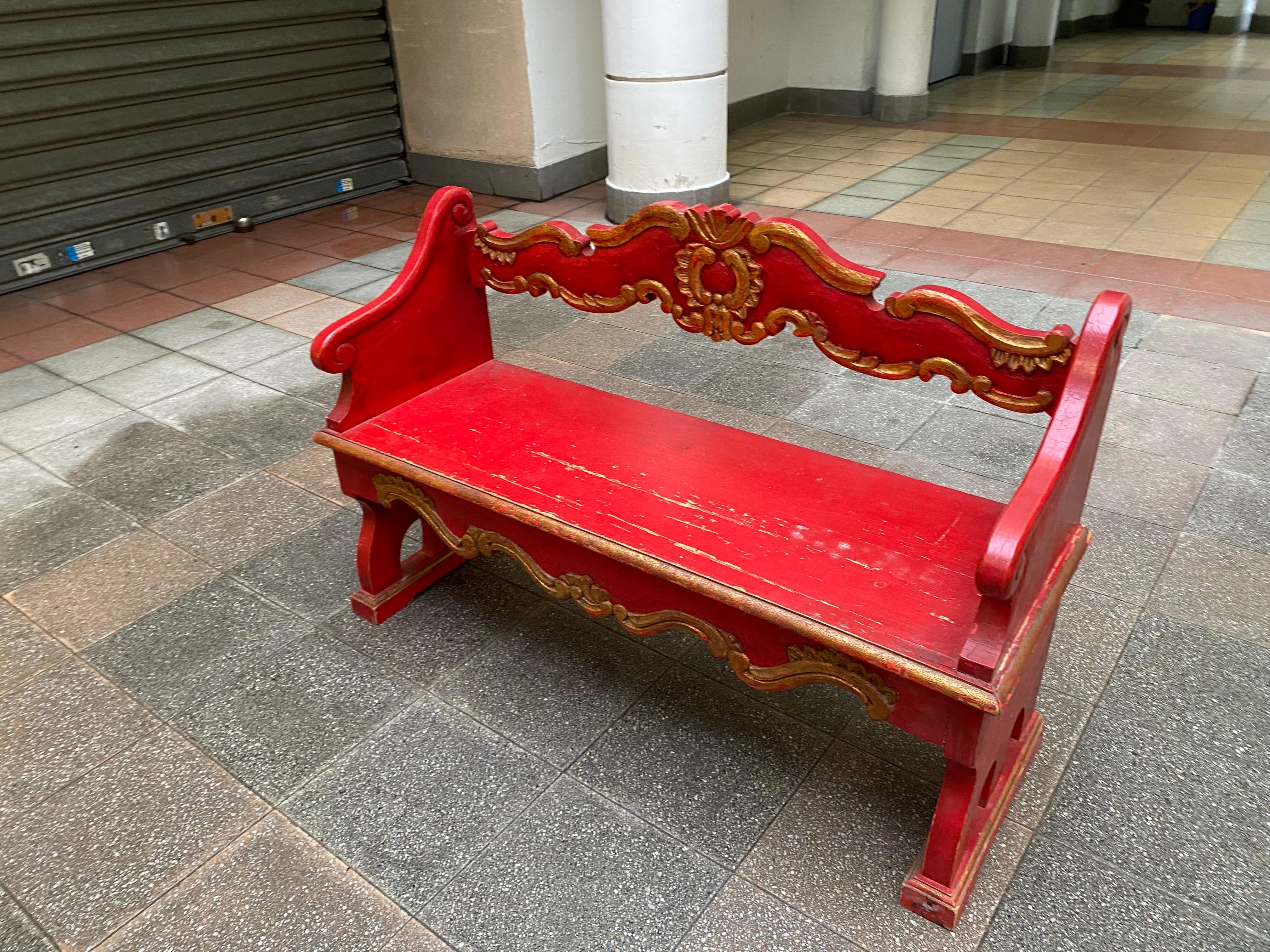 Venetian Wooden Bench 1950 Painted Wood For Sale 3
