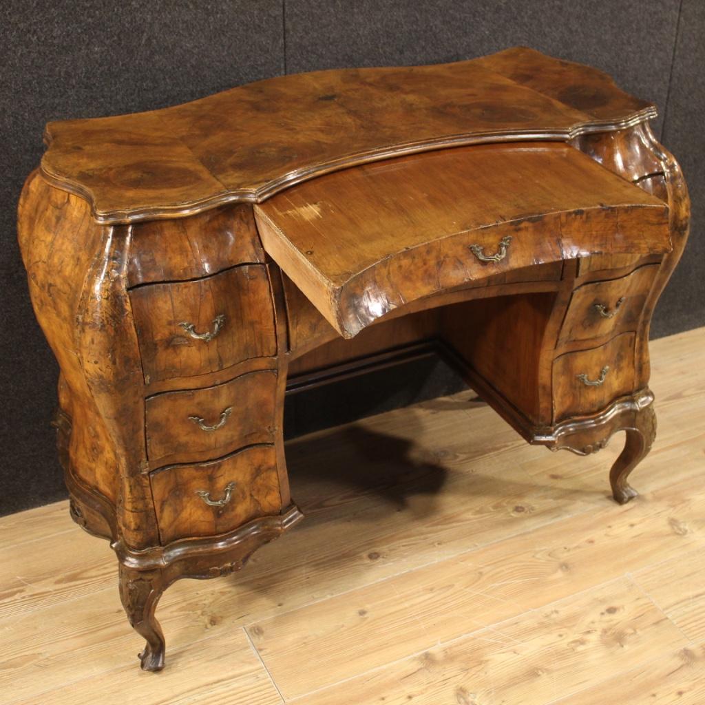Venetian Writing Desk in Walnut, Briar & Beech in Louis XV Style, 20th Century For Sale 2