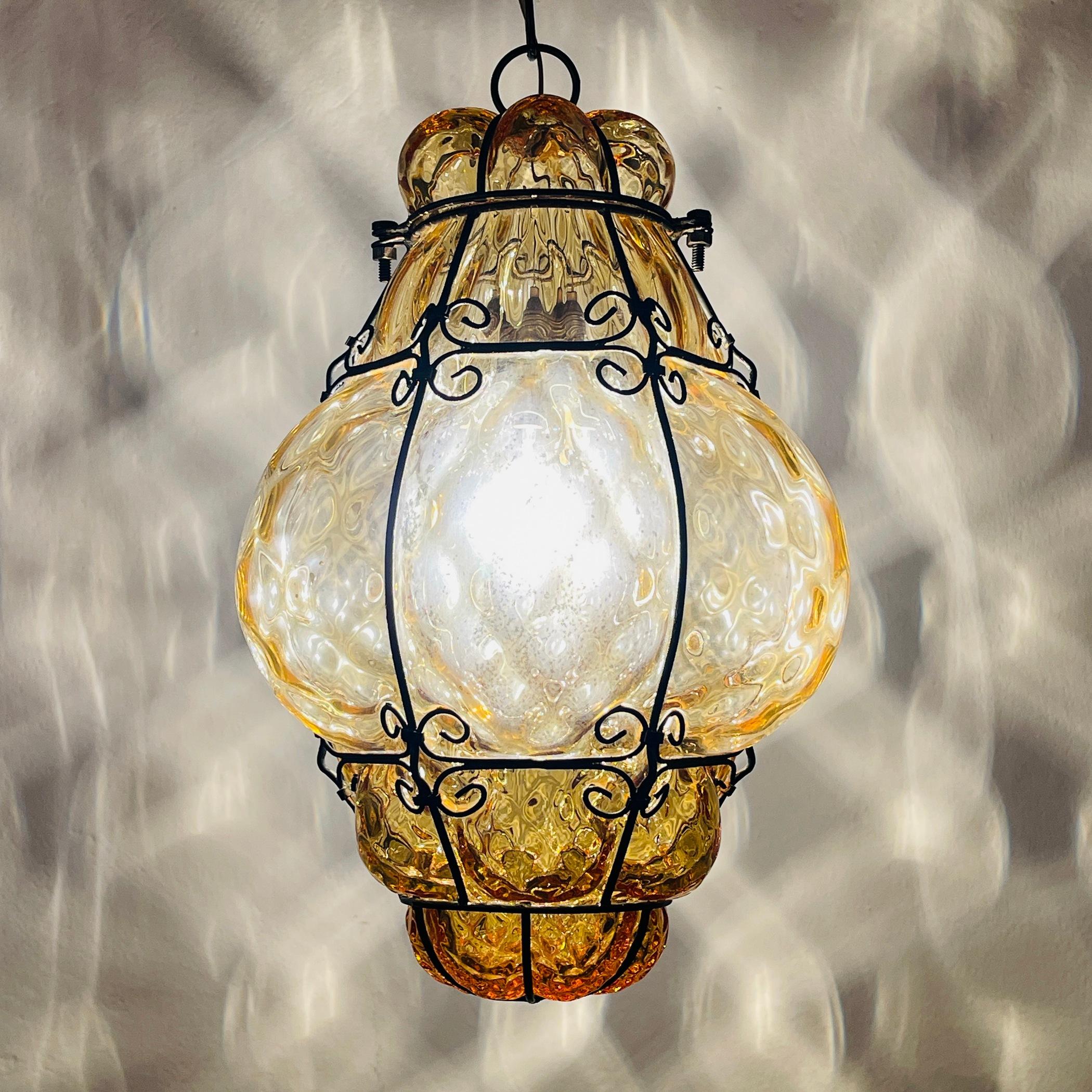 Venetian Yellow Murano Caged Glass Pendant Lamp, Italy 1940s 4