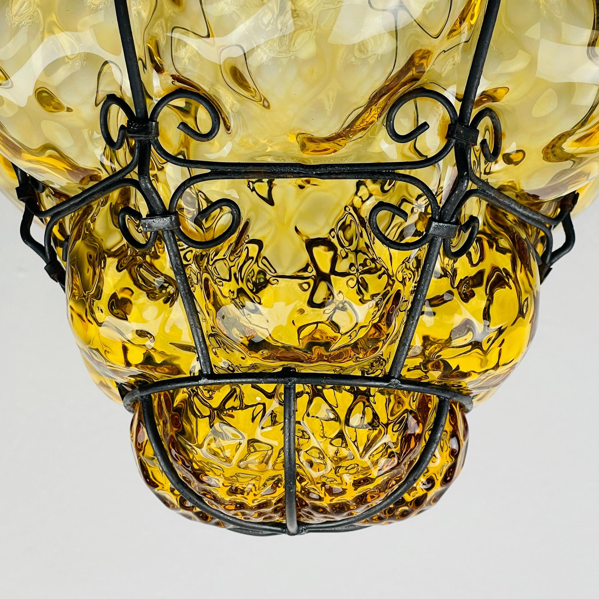 Mid-Century Modern Venetian Yellow Murano Caged Glass Pendant Lamp, Italy 1940s