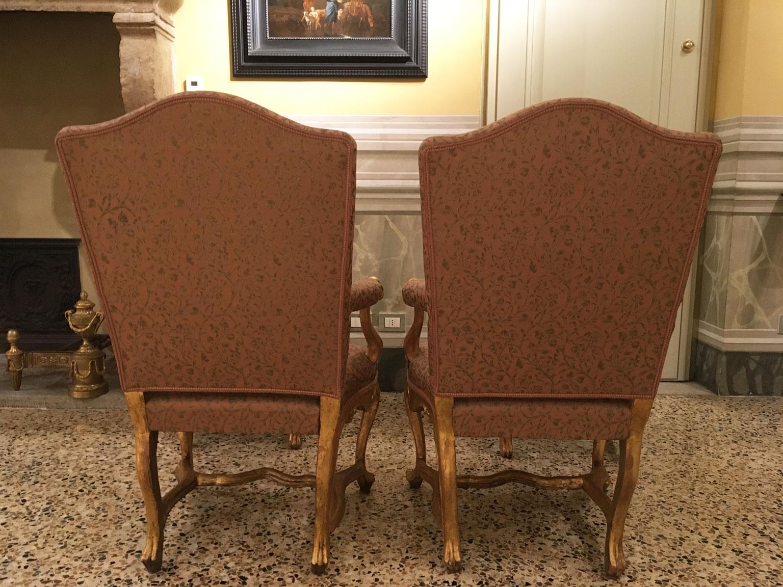Venezia Italy Early 18th Century Set 5 Rococo Carved Giltwood Armchairs For Sale 6