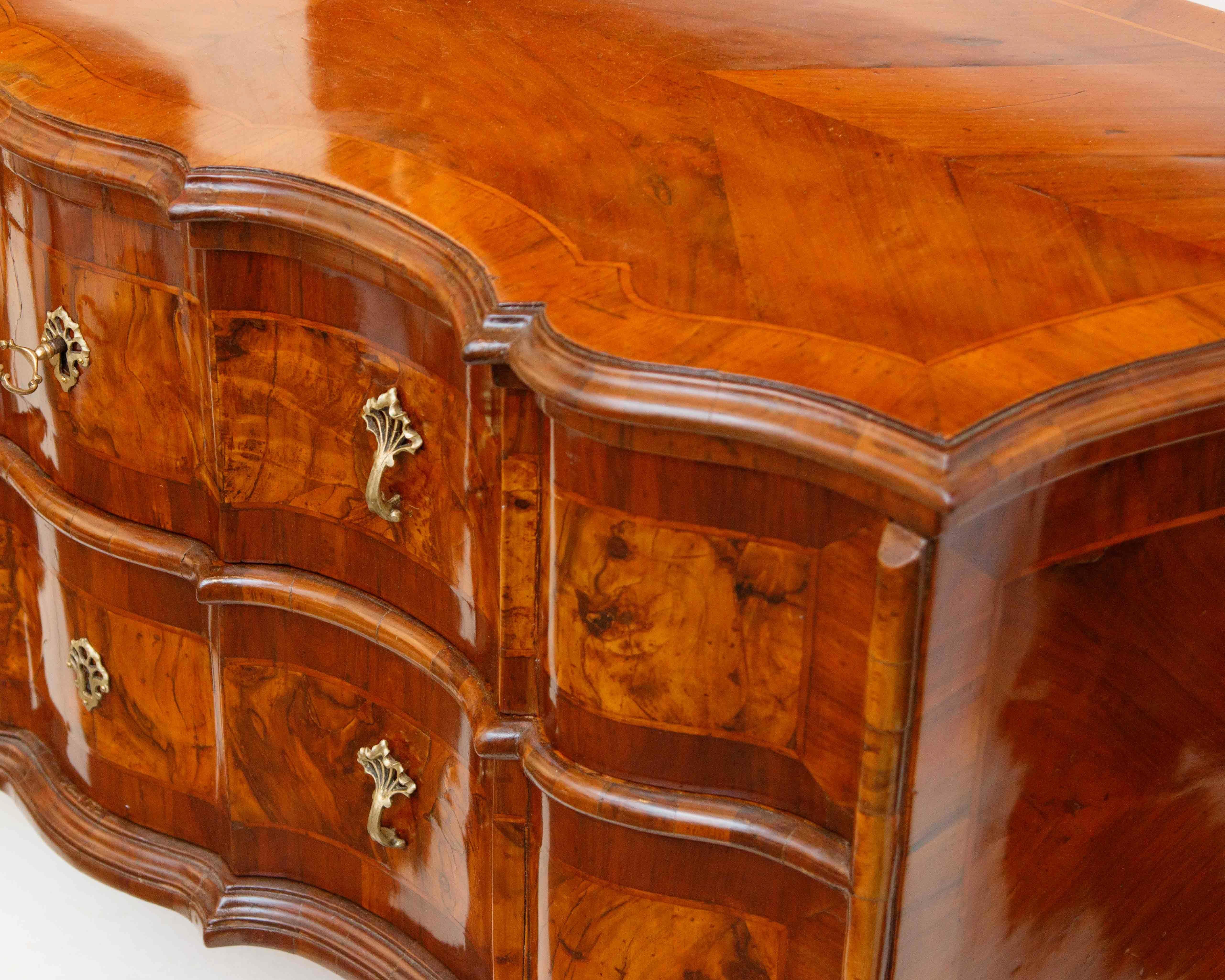 Venedig, Ludwig XV,  Mezzanin-Schrank im Zustand „Gut“ im Angebot in Milan, IT