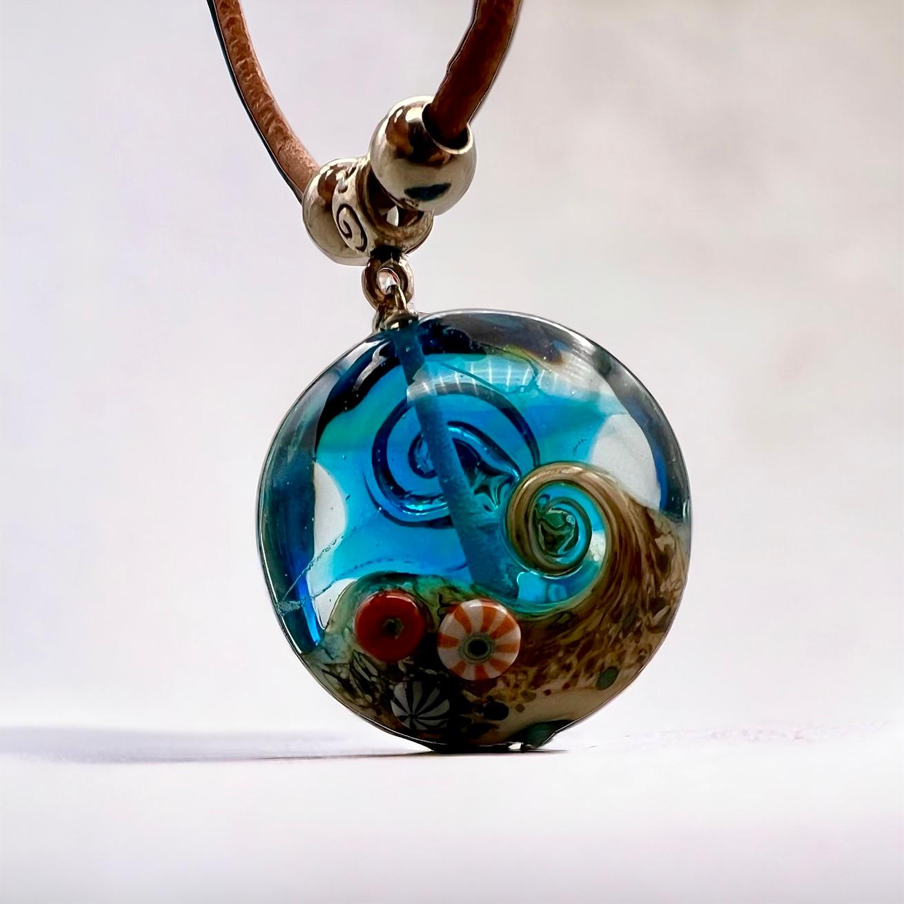 This Murano glass necklace is special due to its intricate craftsmanship and the centuries-old techniques used in its creation. Murano glass is renowned worldwide for its exceptional quality and artistry. Each piece is handcrafted by skilled