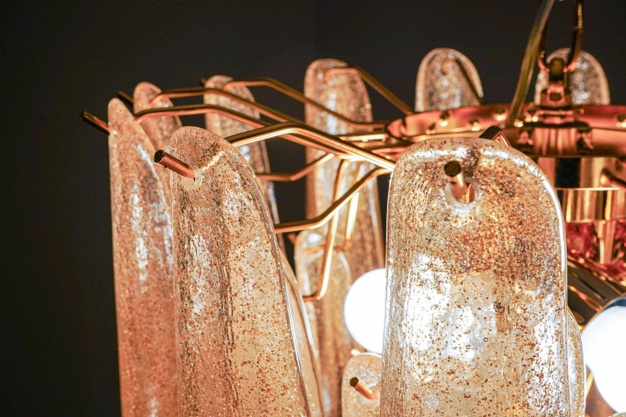 Veneziana 5 tiers chandelier. 41 Gold Pulegoso elements. Piattelli. US wiring For Sale 4