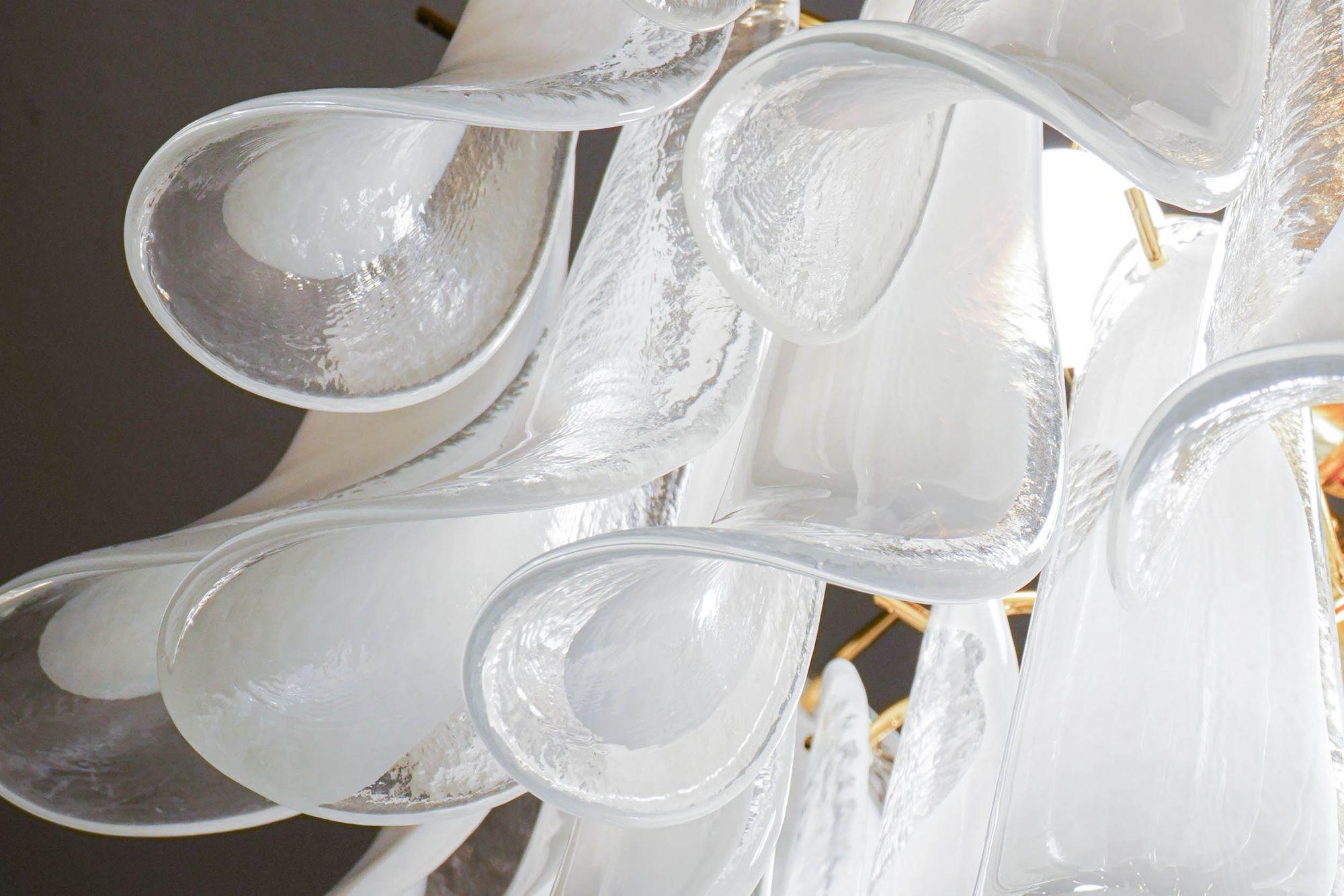 Veneziana 5 tiers chandelier, 41 Opaline glass elements by Piattelli. UL listed For Sale 8