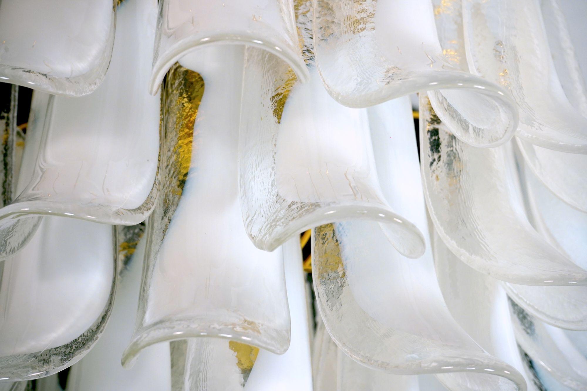 Veneziana 5 tiers chandelier, 41 Opaline glass elements by Piattelli. US wiring For Sale 1