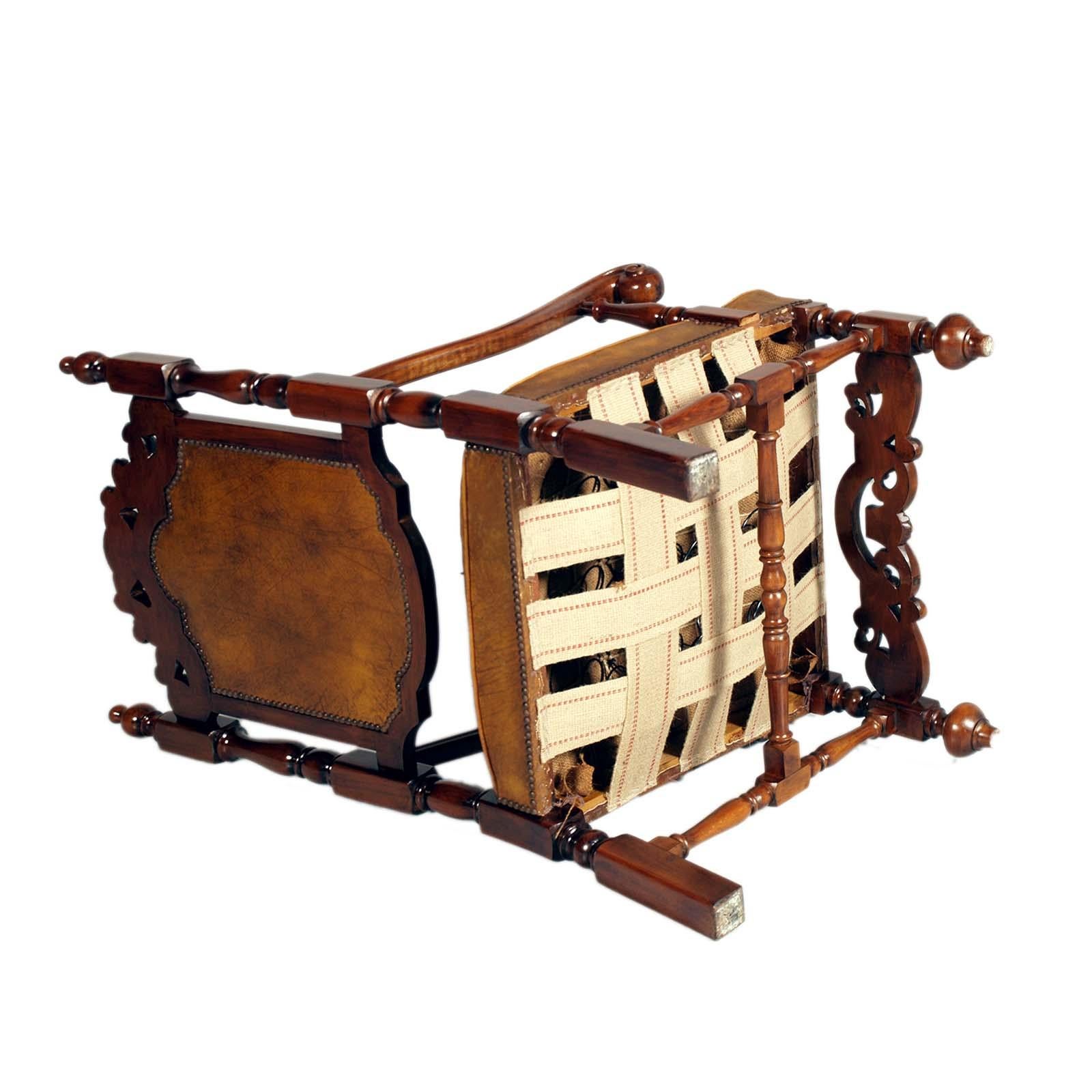 Venise 19ème siècle Chaise à trône attribuée à Testolini Frères Tapis en cuir Bon état - En vente à Vigonza, Padua